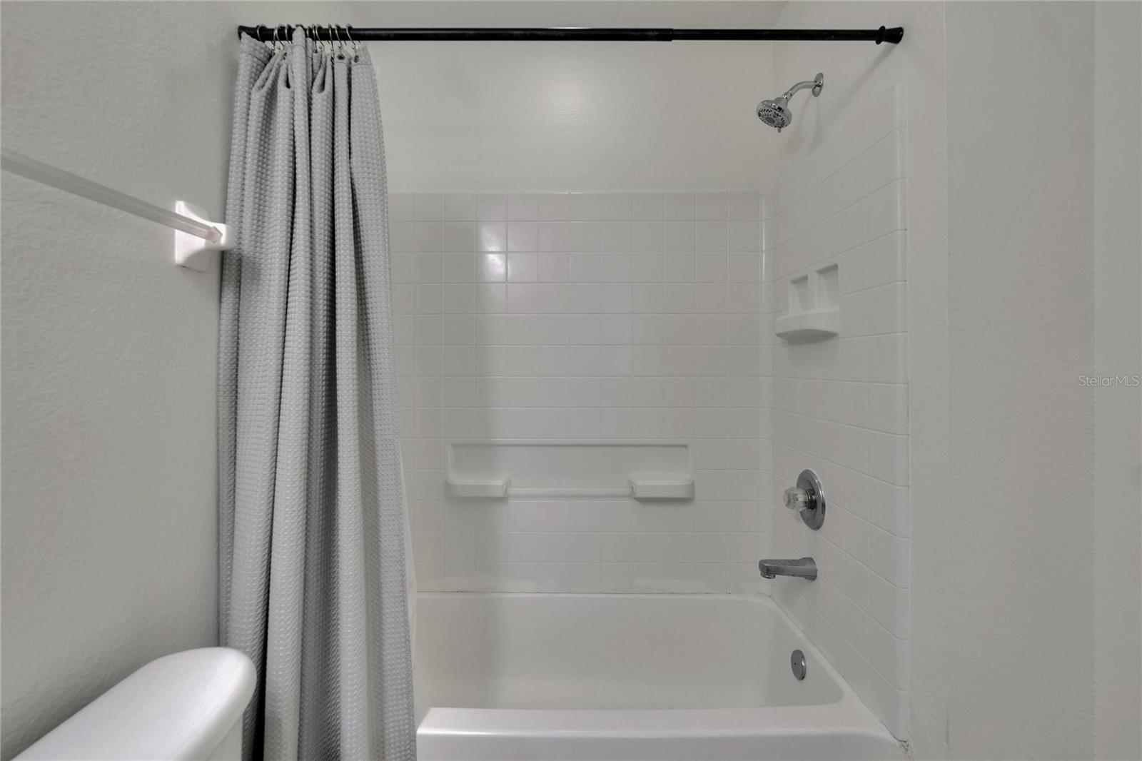 Image 33 of 62 For 2044 Greenwood Valley Drive