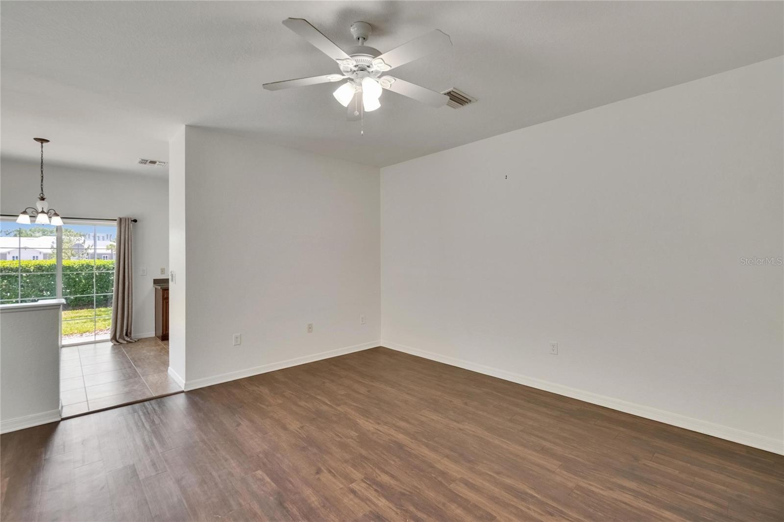 Image 6 of 62 For 2044 Greenwood Valley Drive