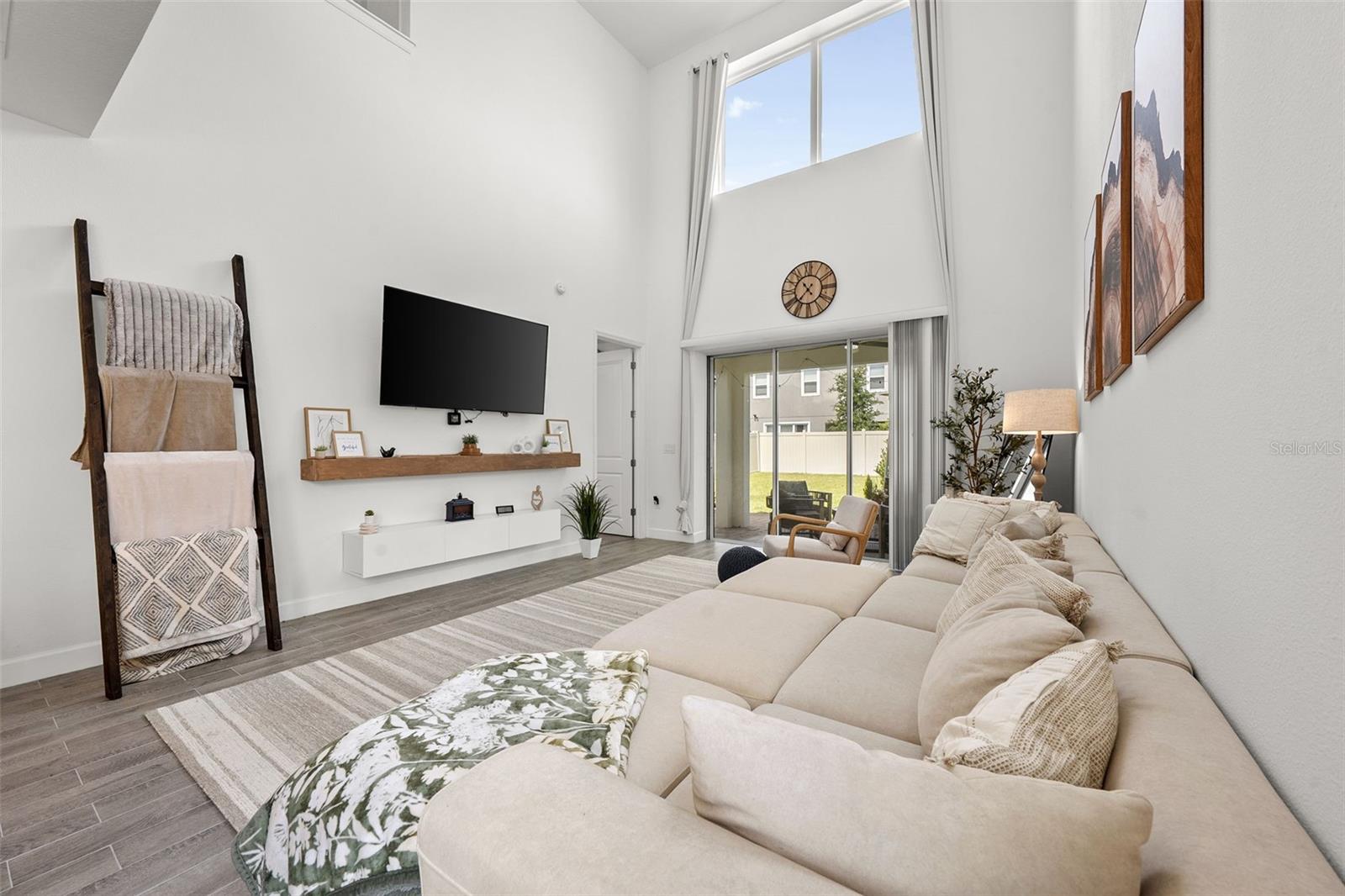 Image 16 of 48 For 13876 Stansil Avenue