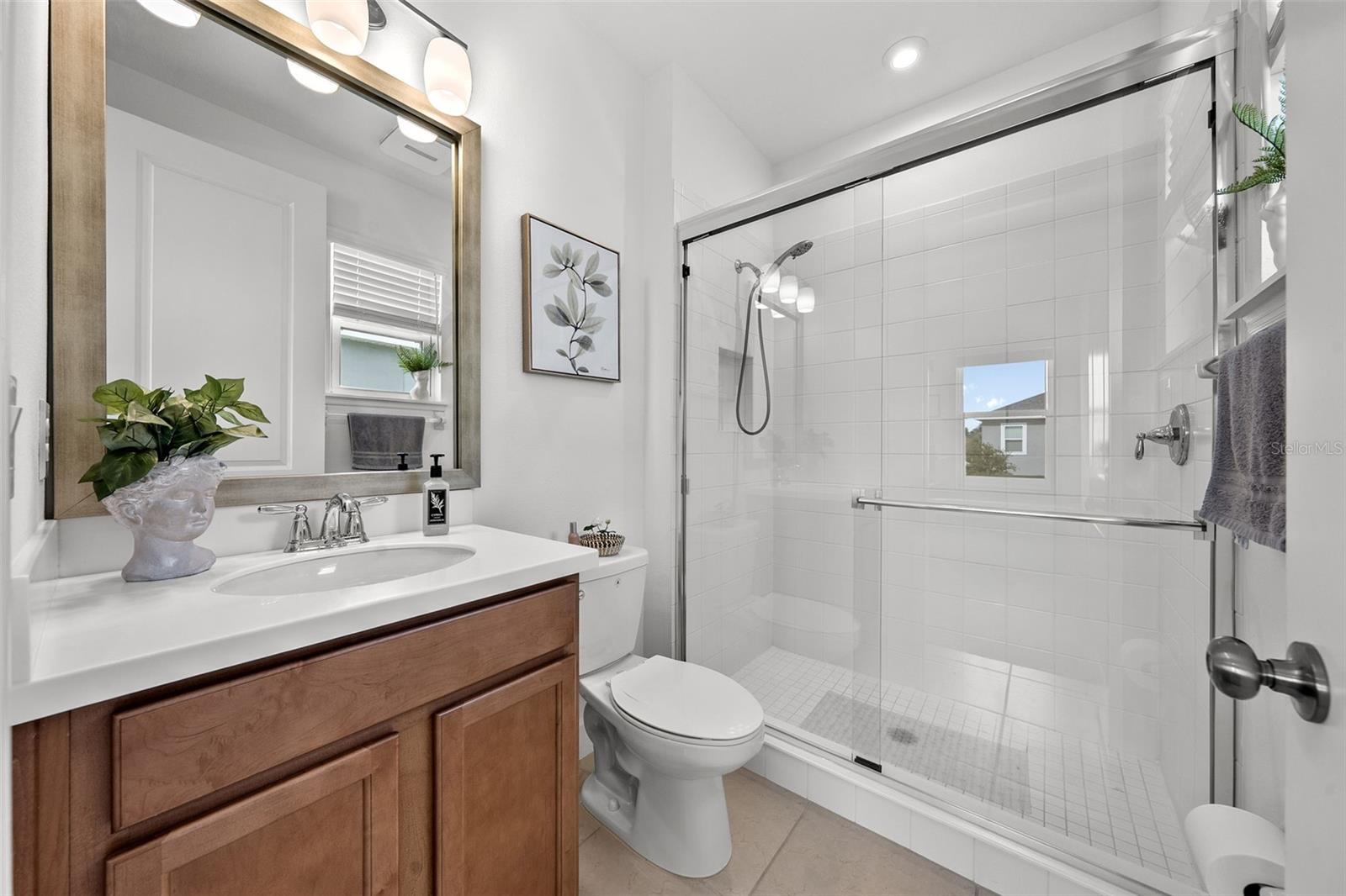 Image 35 of 48 For 13876 Stansil Avenue
