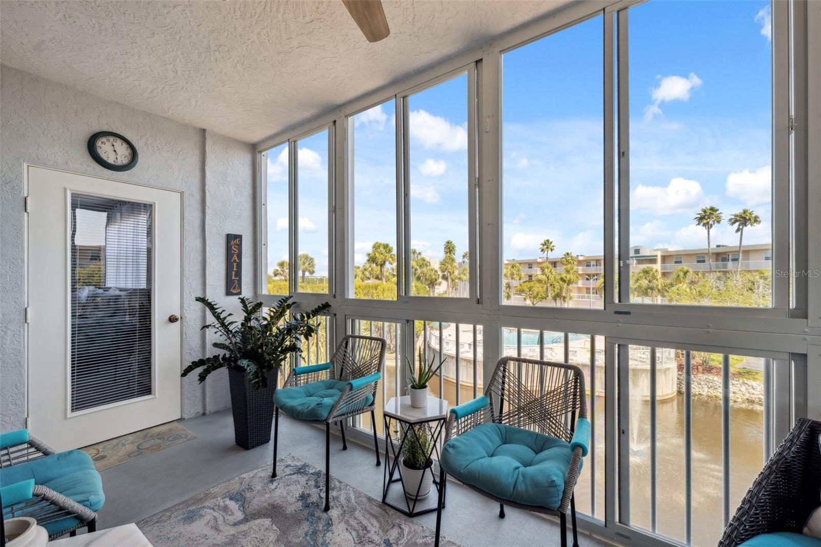 Image 38 of 56 For 6205 Shoreline Drive 1204