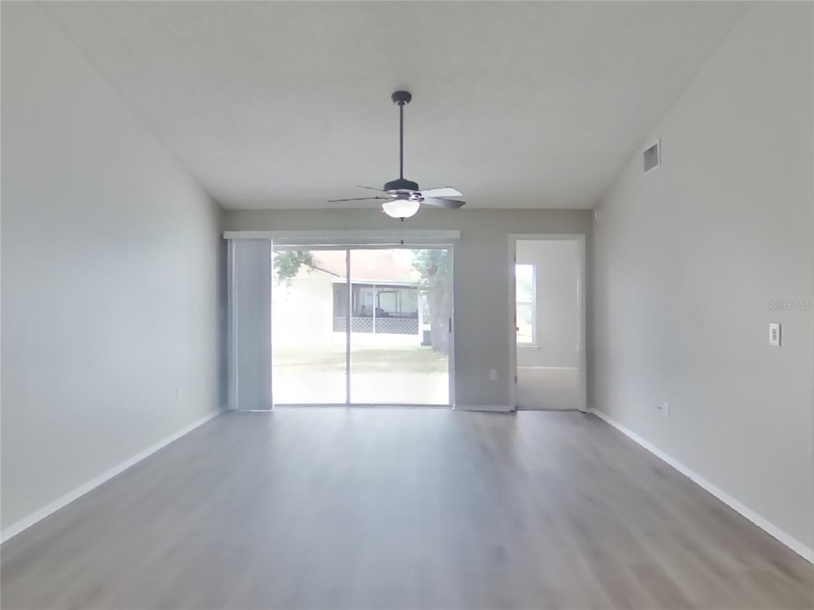 Image 2 of 15 For 1304 Sugar Maple Lane
