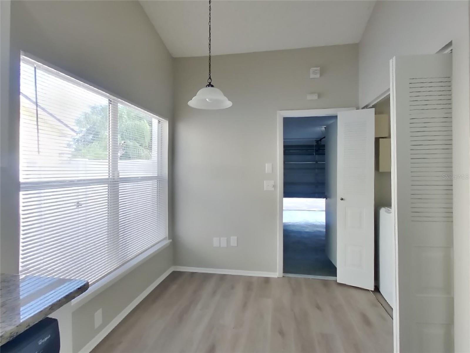 Image 4 of 15 For 1304 Sugar Maple Lane
