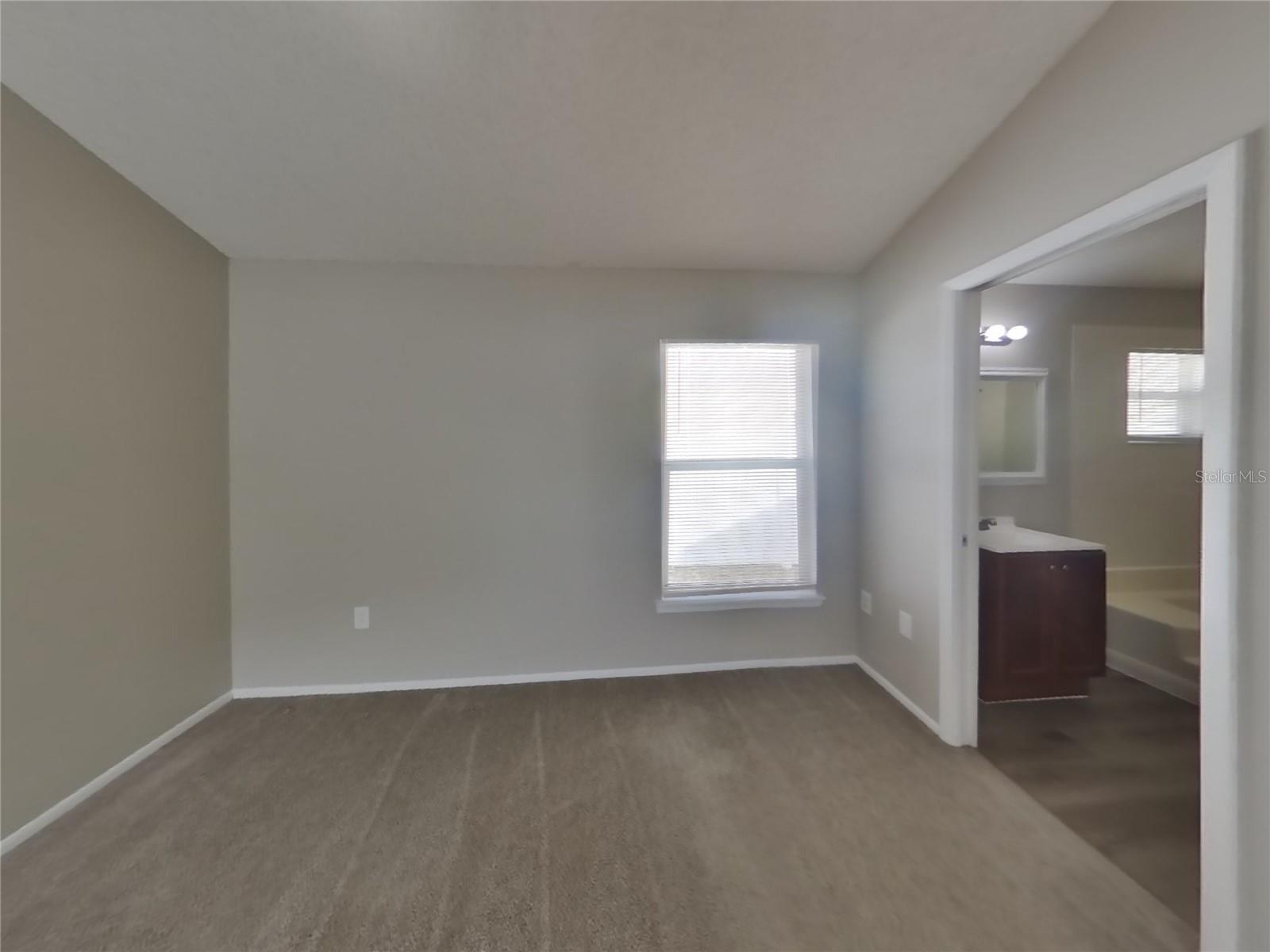 Image 7 of 15 For 1304 Sugar Maple Lane
