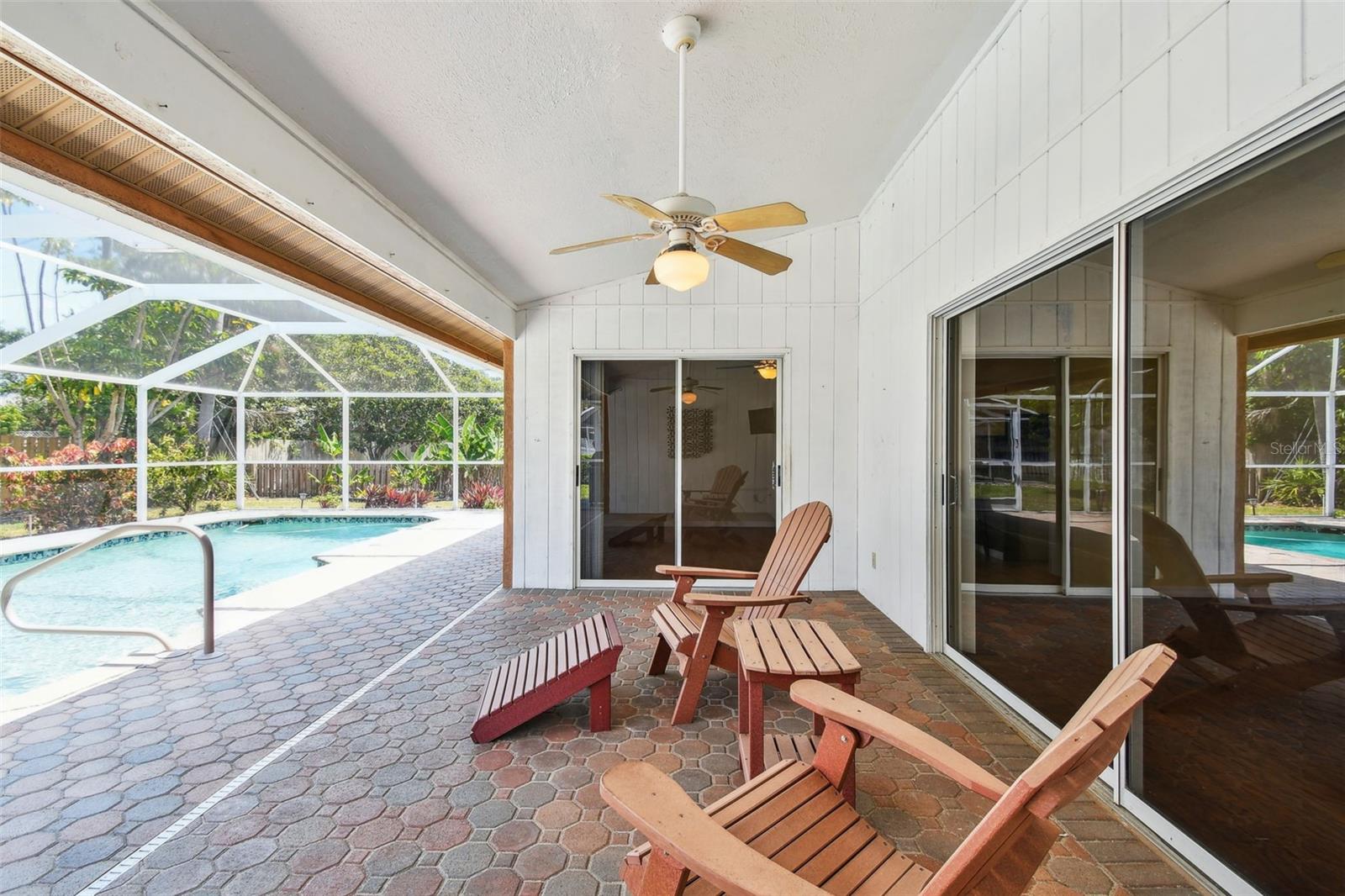 Image 29 of 39 For 4645 Meadowview Circle