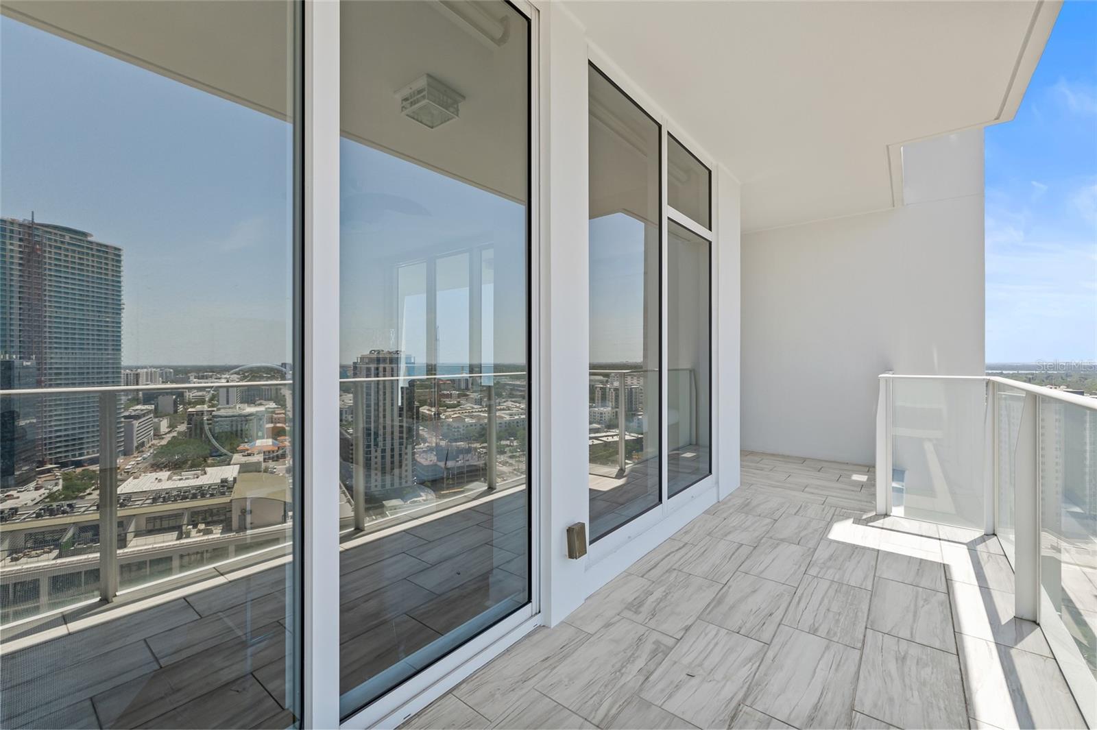 Image 30 of 92 For 175 1st Street S 2603