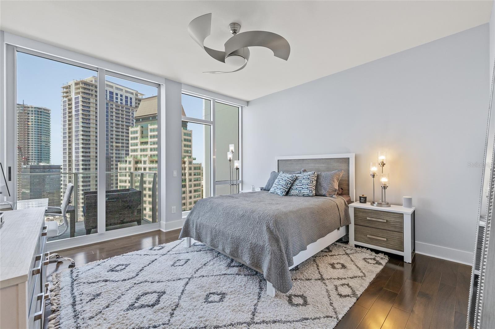 Image 37 of 92 For 175 1st Street S 2603