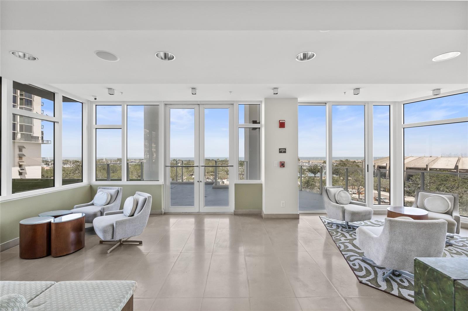 Image 60 of 92 For 175 1st Street S 2603