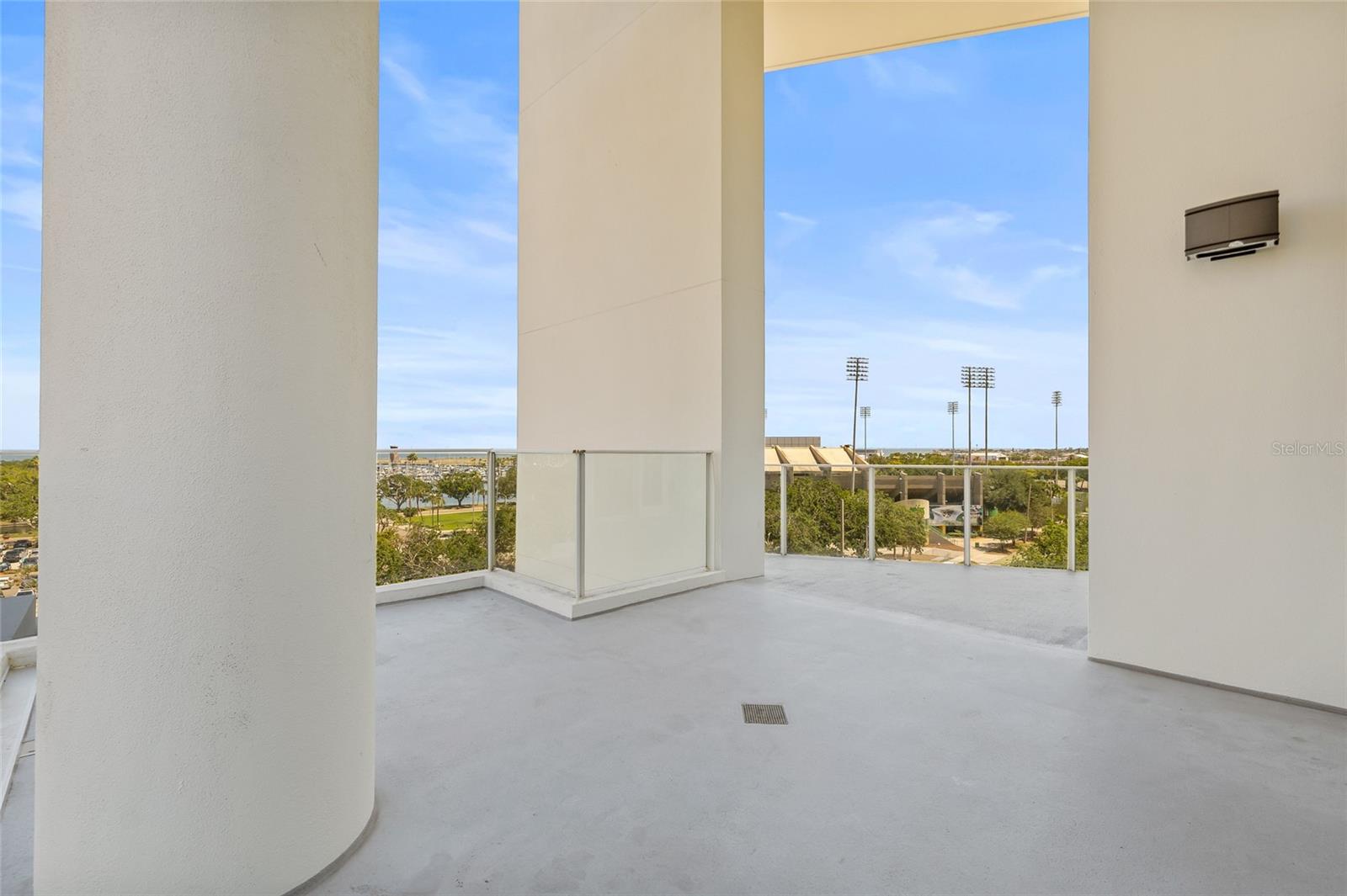 Image 65 of 92 For 175 1st Street S 2603