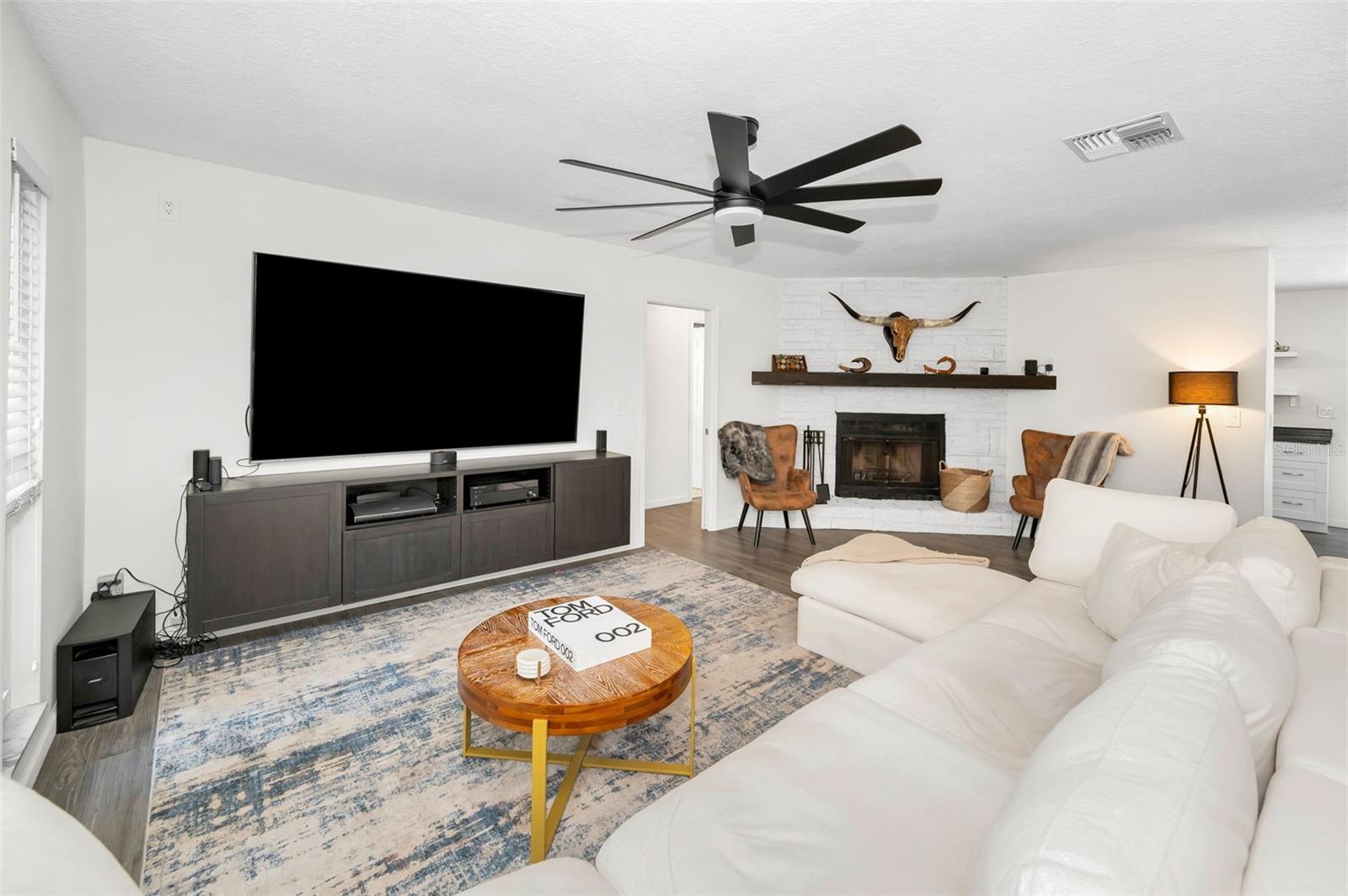 Image 12 of 50 For 1710 Hibiscus Circle N