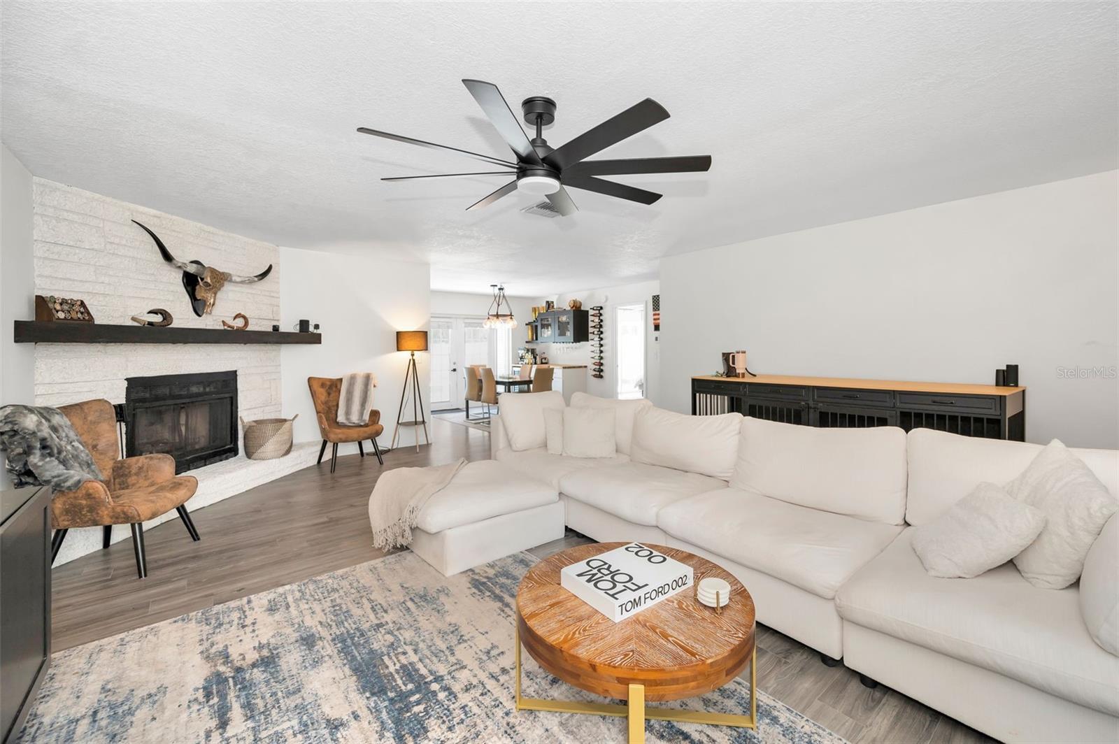 Image 14 of 50 For 1710 Hibiscus Circle N
