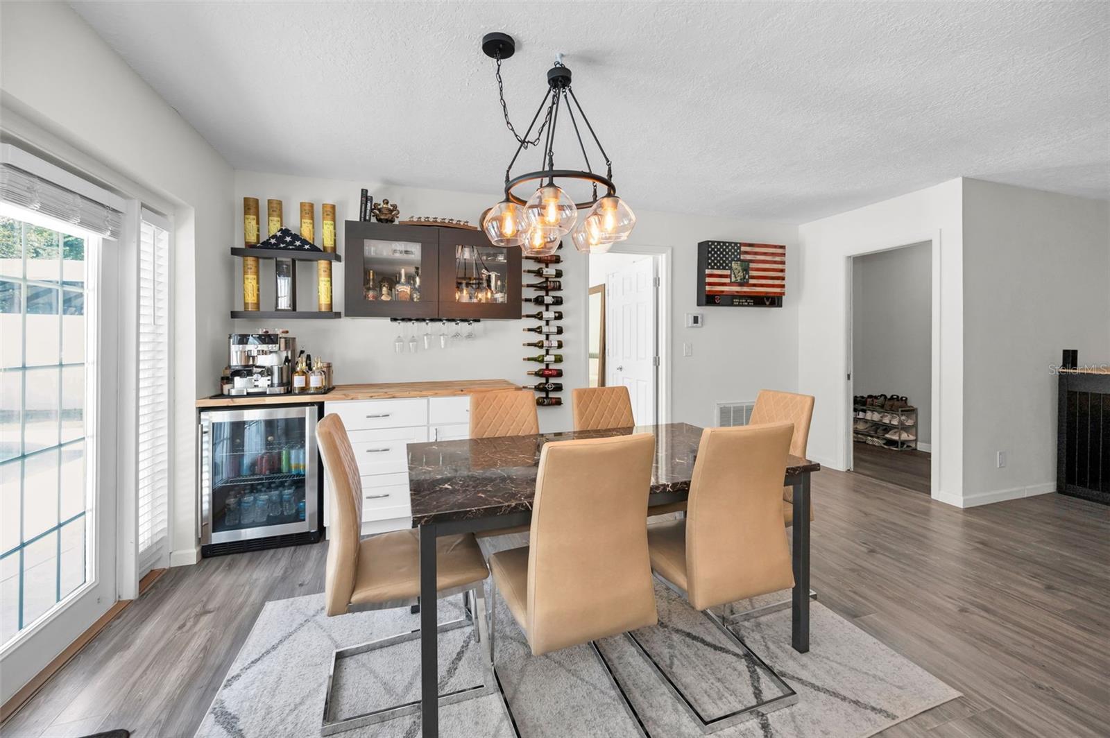 Image 19 of 50 For 1710 Hibiscus Circle N