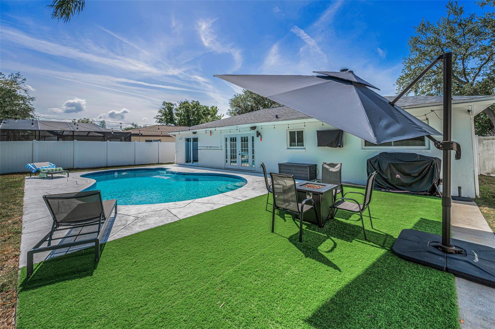 Image 43 of 50 For 1710 Hibiscus Circle N