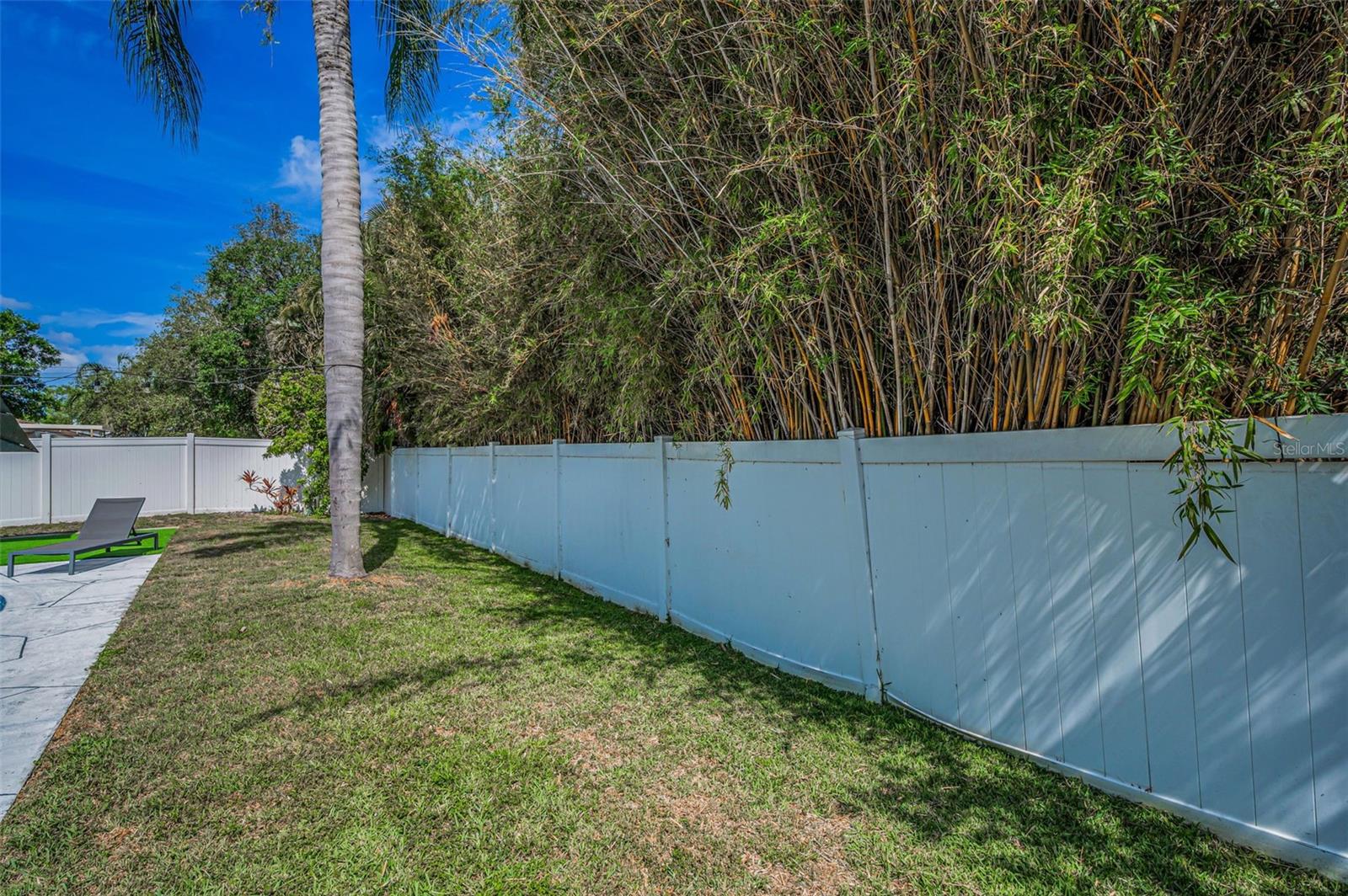 Image 47 of 50 For 1710 Hibiscus Circle N