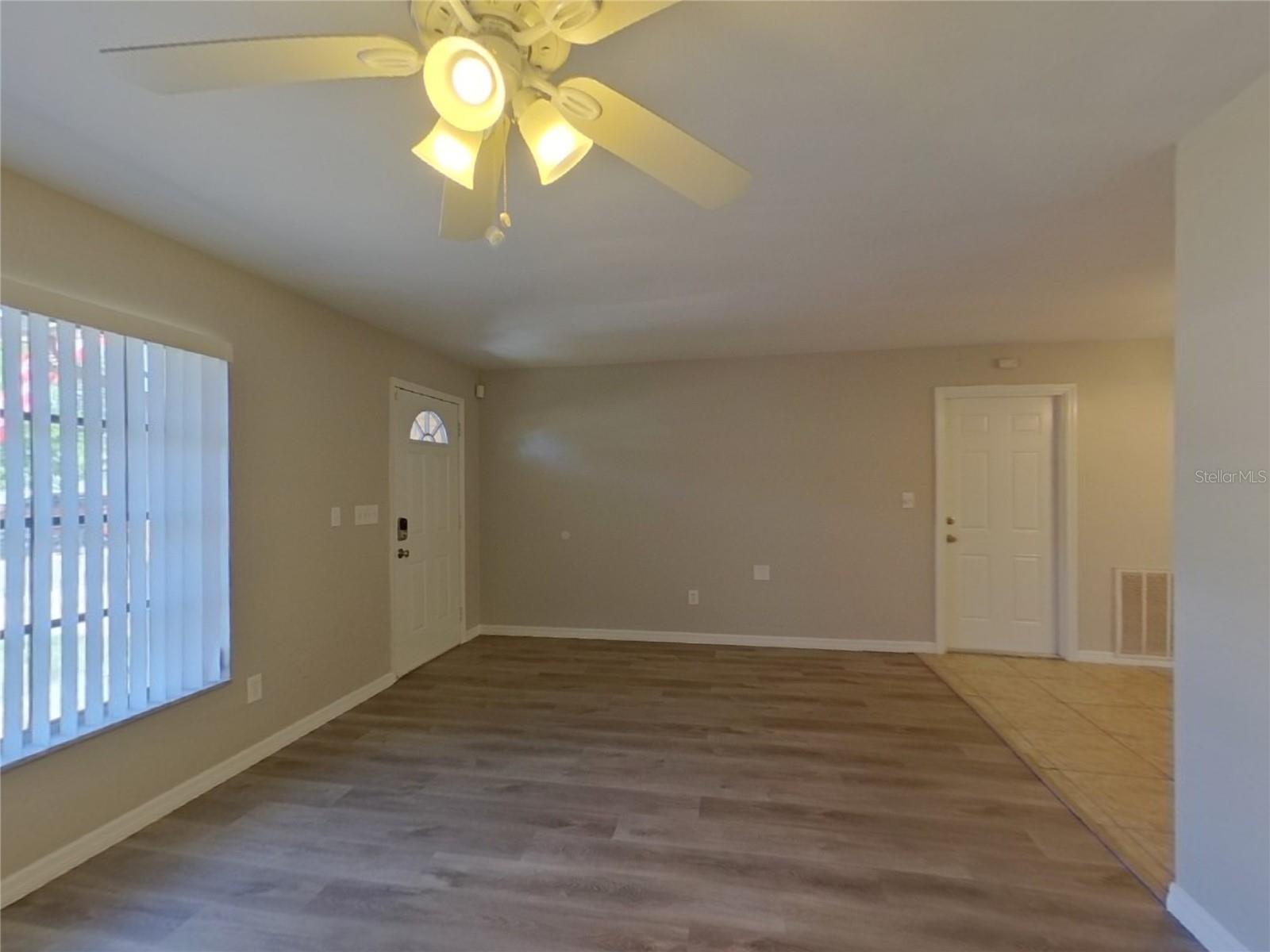 Image 5 of 21 For 1840 76th Avenue N