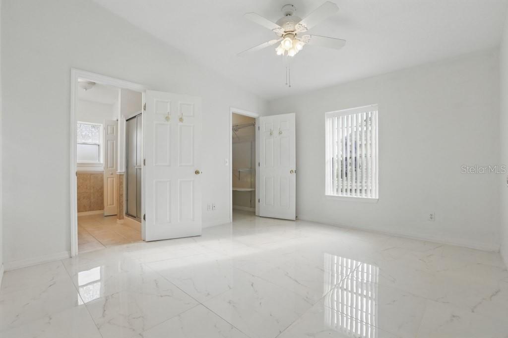 Image 16 of 57 For 50989 Highway 27  179