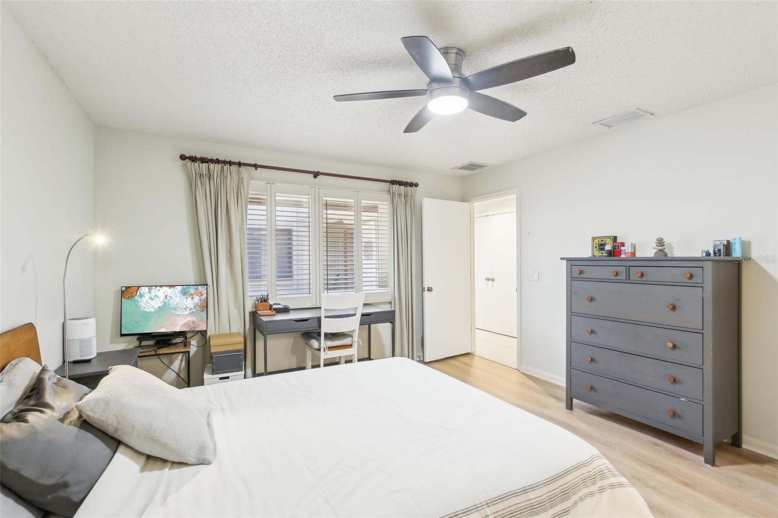 Image 30 of 47 For 5335 Sand Crane Court