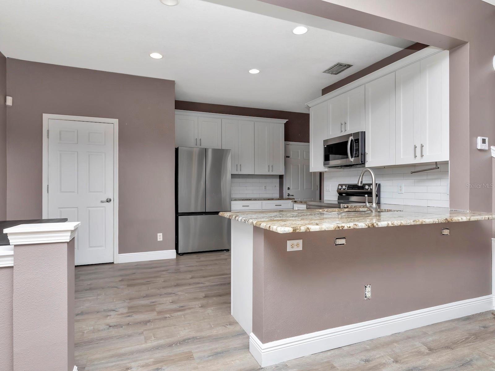 Image 10 of 32 For 10121 Westpark Preserve Boulevard 10121