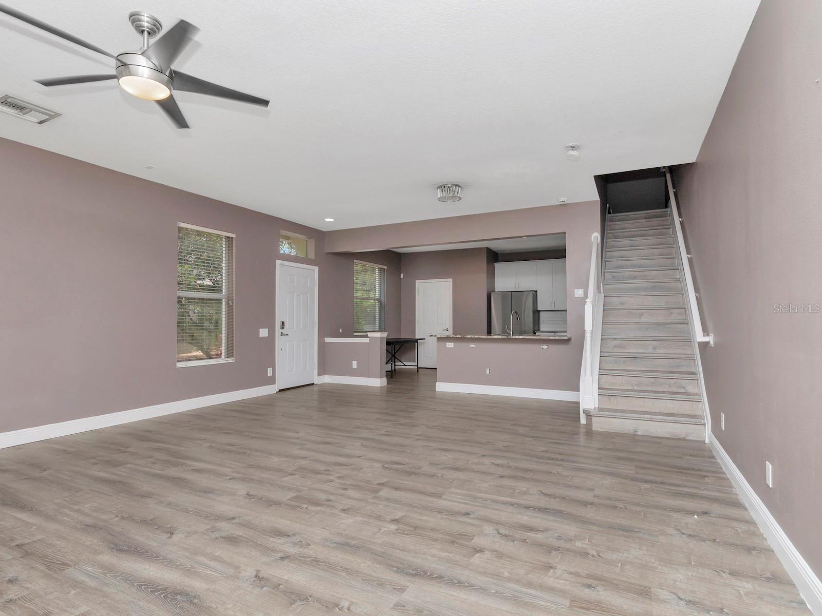 Image 15 of 32 For 10121 Westpark Preserve Boulevard 10121