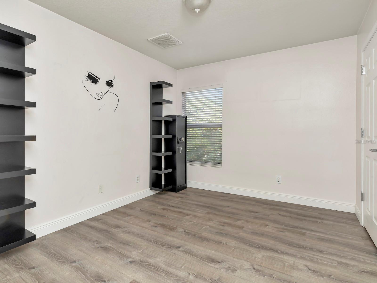 Image 23 of 32 For 10121 Westpark Preserve Boulevard 10121