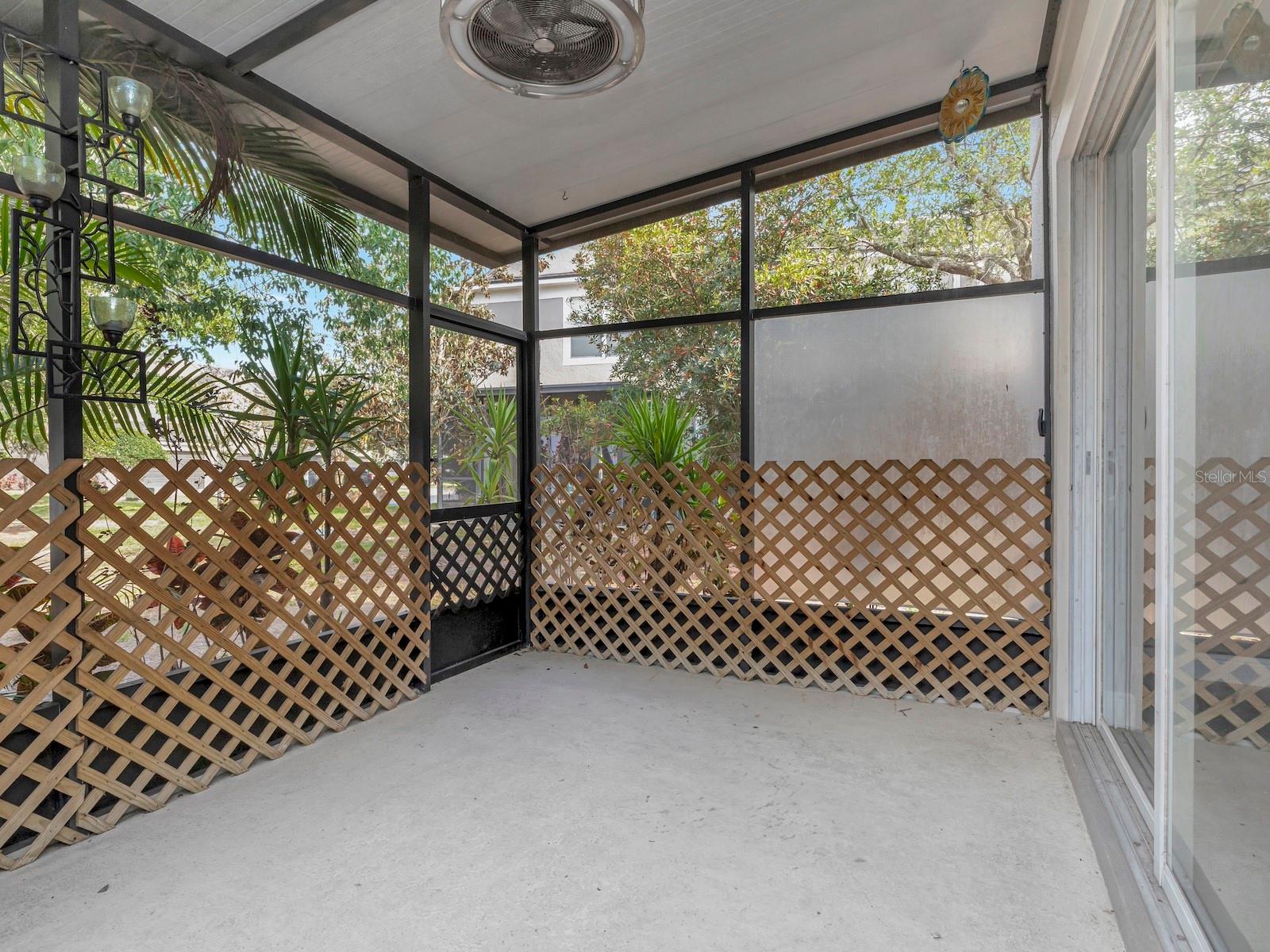 Image 26 of 32 For 10121 Westpark Preserve Boulevard 10121