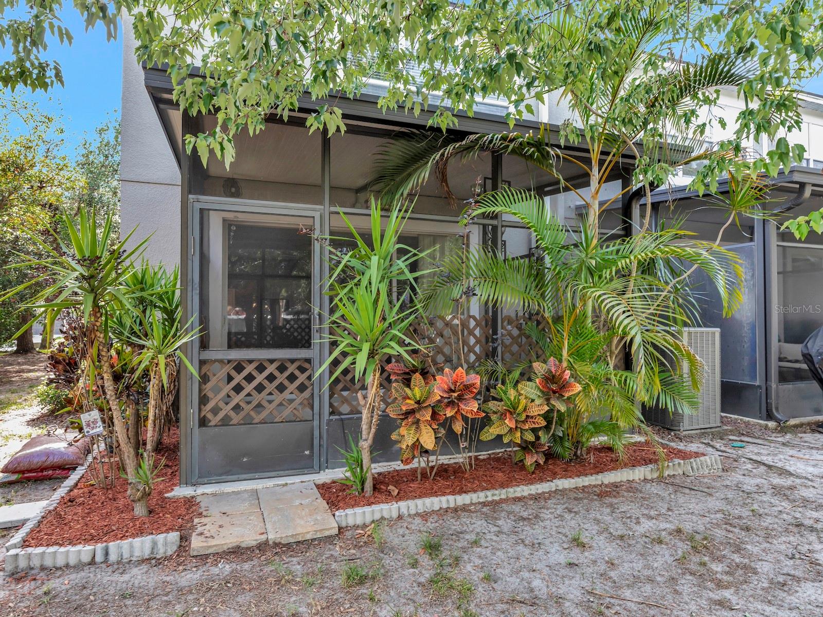Image 28 of 32 For 10121 Westpark Preserve Boulevard 10121