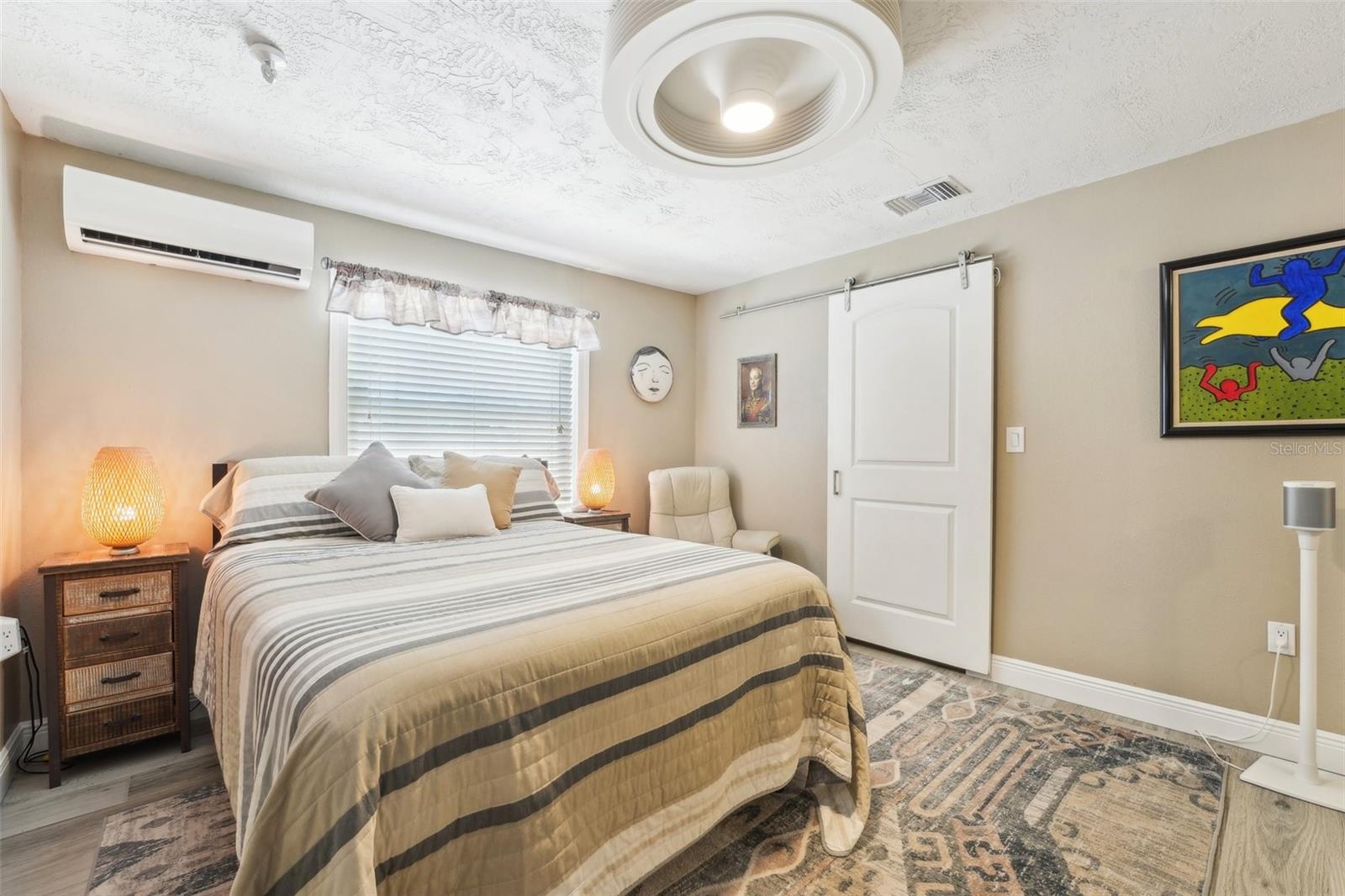 Image 17 of 56 For 4091 Cherry Street Ne