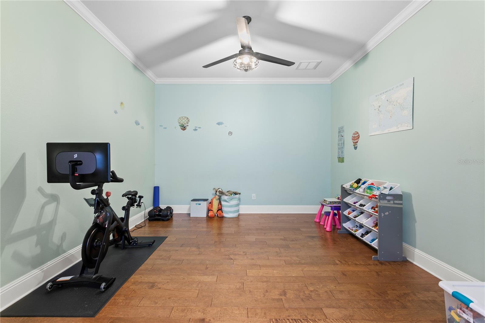 Image 7 of 43 For 1008 Armenia Avenue A