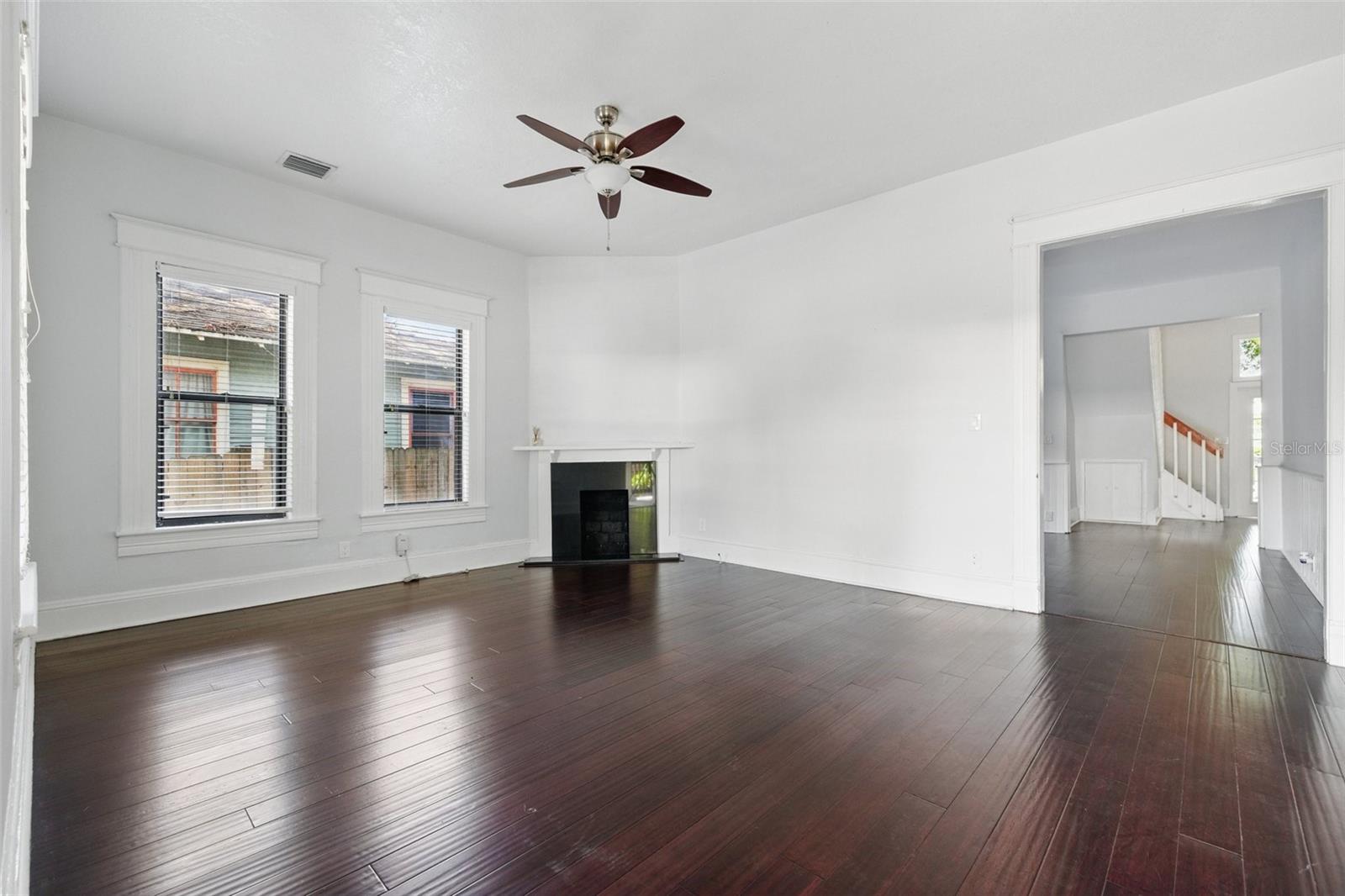 Image 4 of 23 For 2810 Jefferson Street