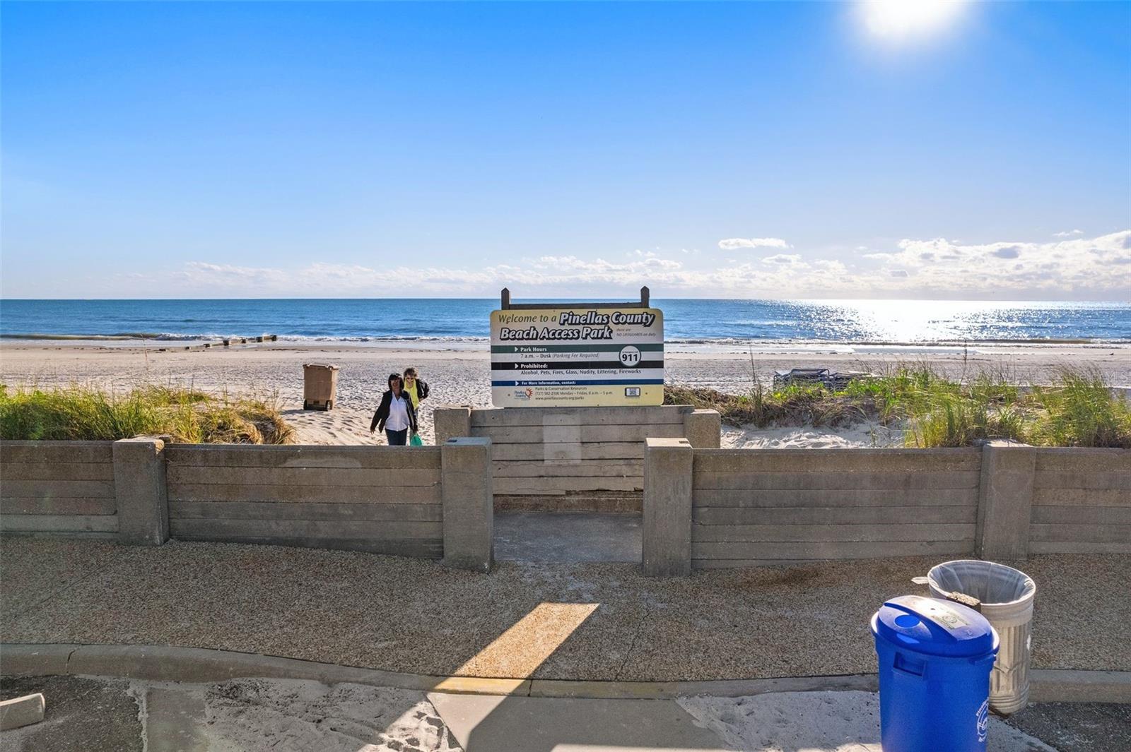 Image 12 of 19 For 14251 Gulf Boulevard 14
