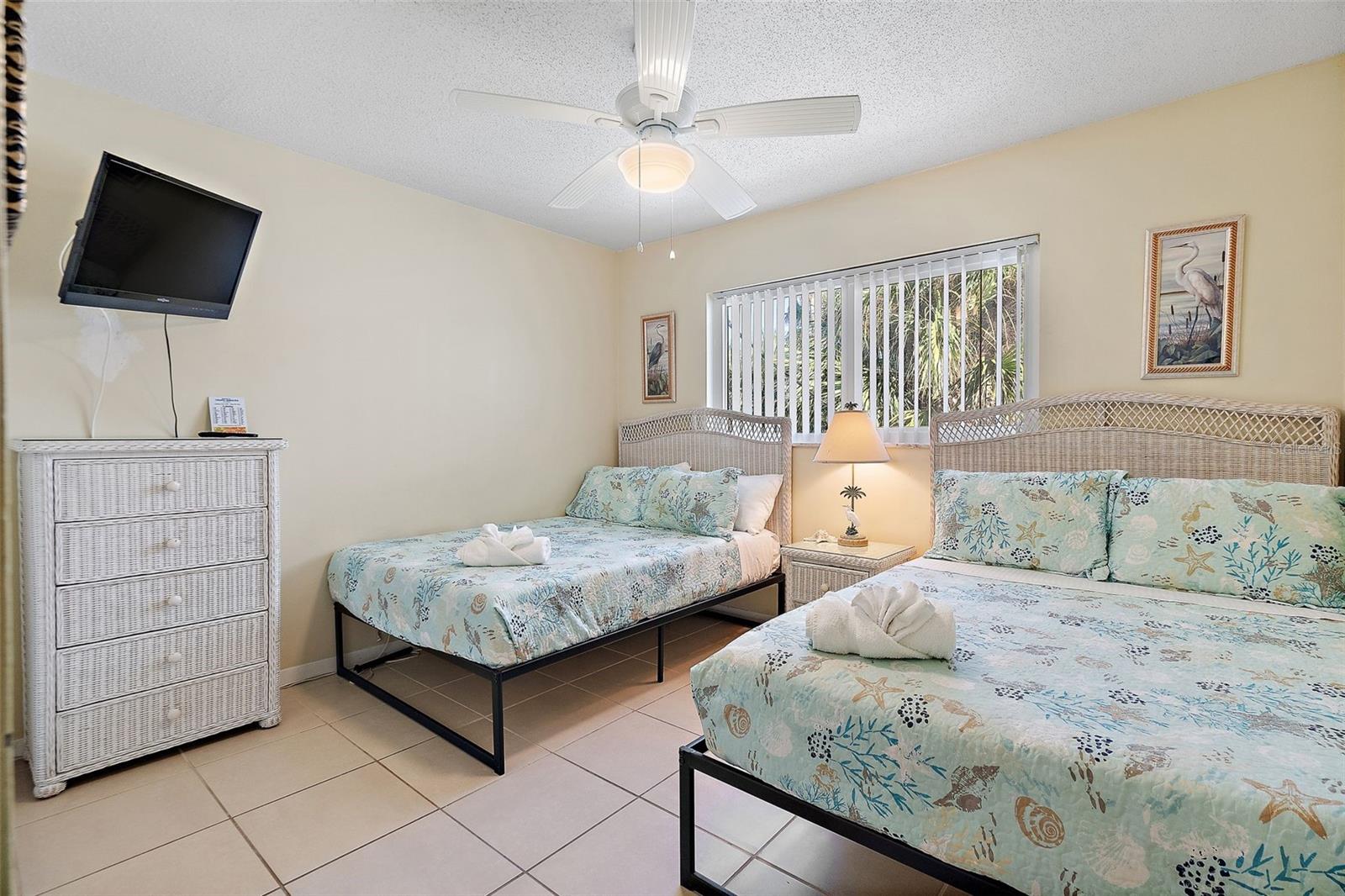 Image 9 of 19 For 14251 Gulf Boulevard 14
