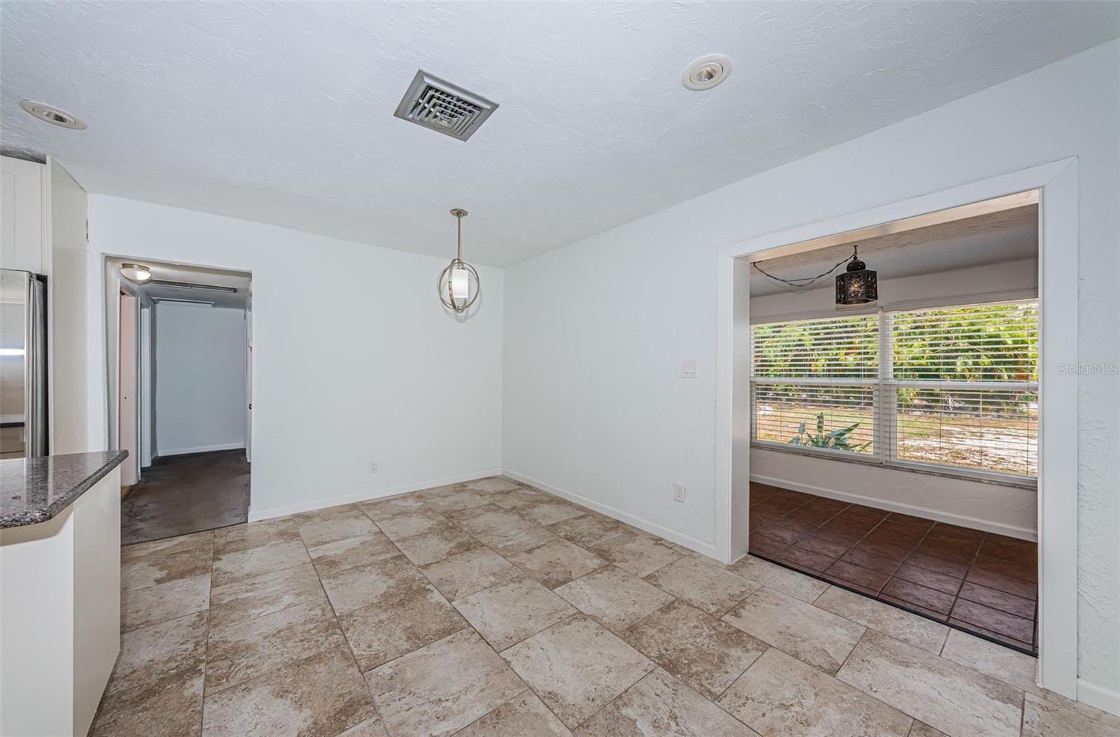 Image 26 of 50 For 8054 38th Avenue N