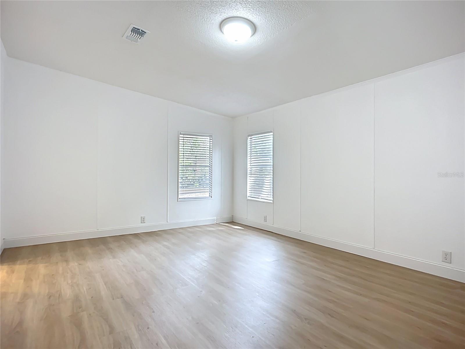Image 16 of 36 For 2811 Pritcher Manor Court