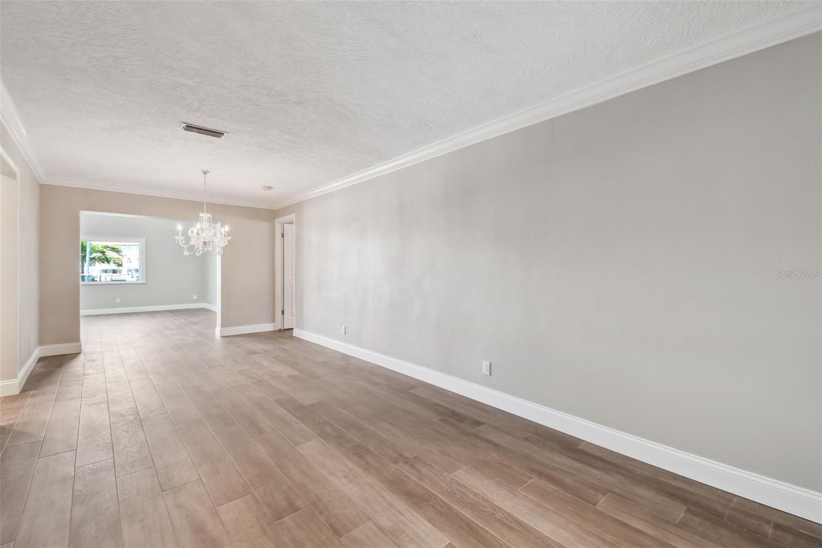 Image 66 of 86 For 17 Bellevue Drive