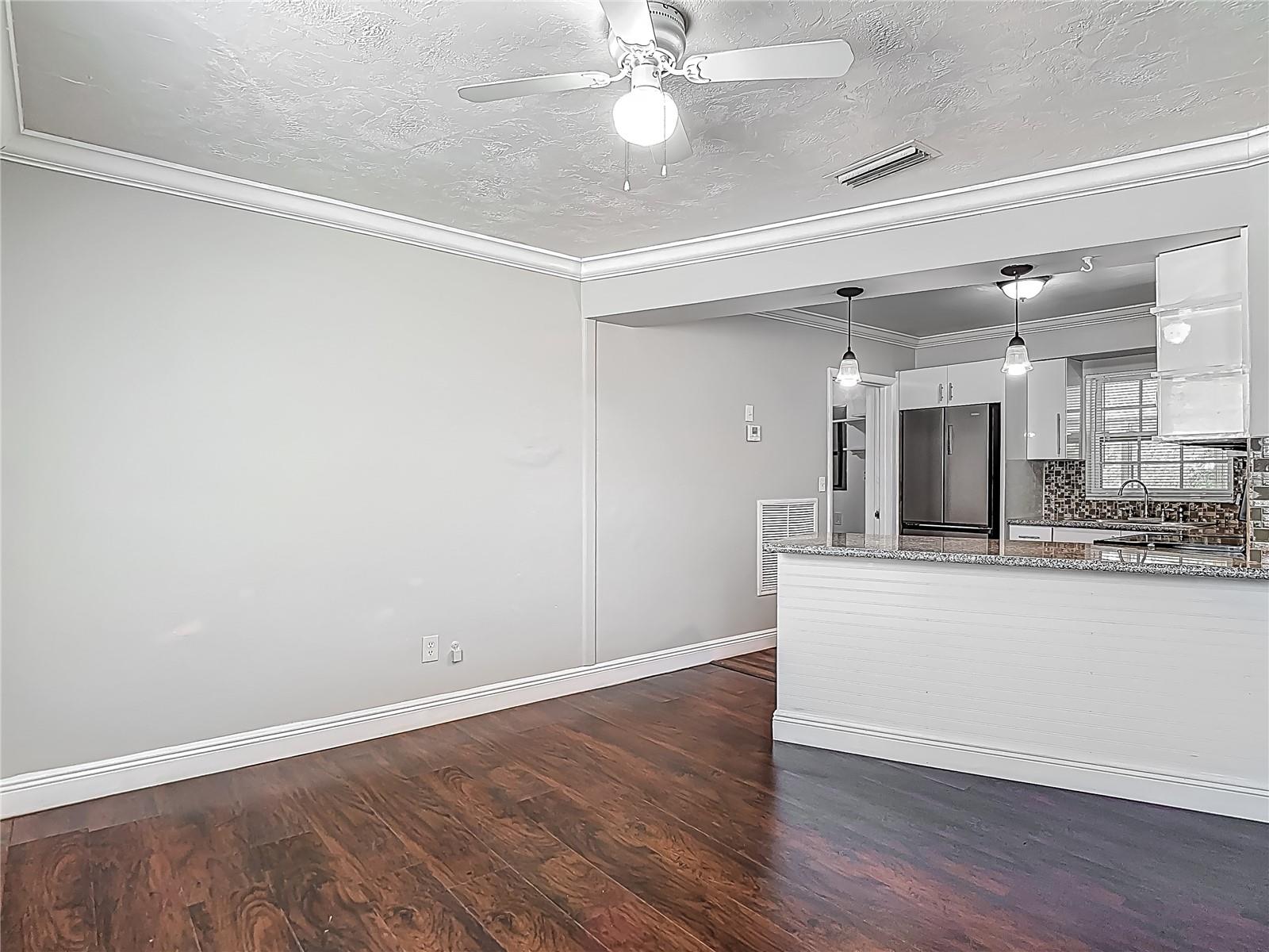 Image 14 of 29 For 7280 Tarrytown Drive