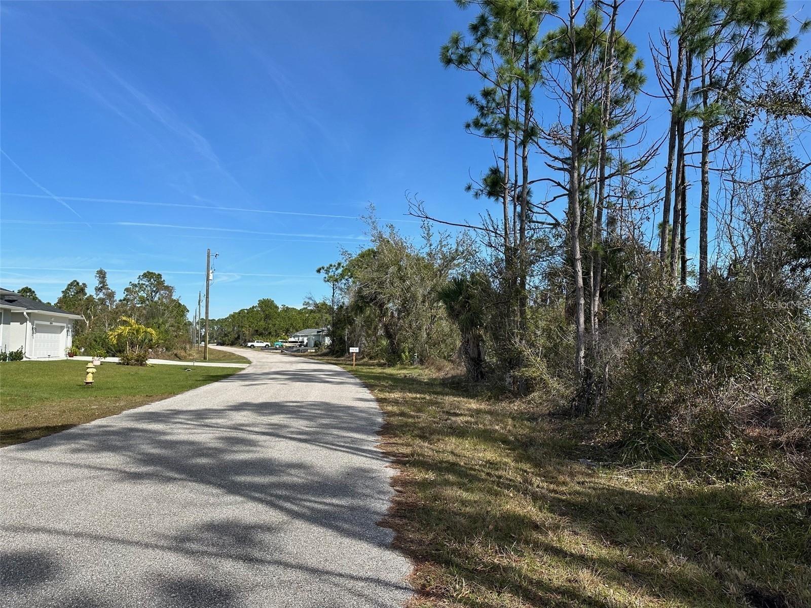 Image 3 of 3 For 8250 Dittmar Street