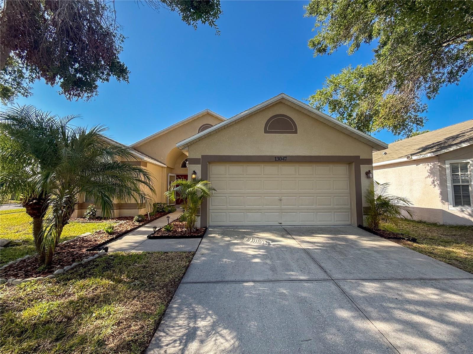 Details for 13047 Bridleford Drive, GIBSONTON, FL 33534