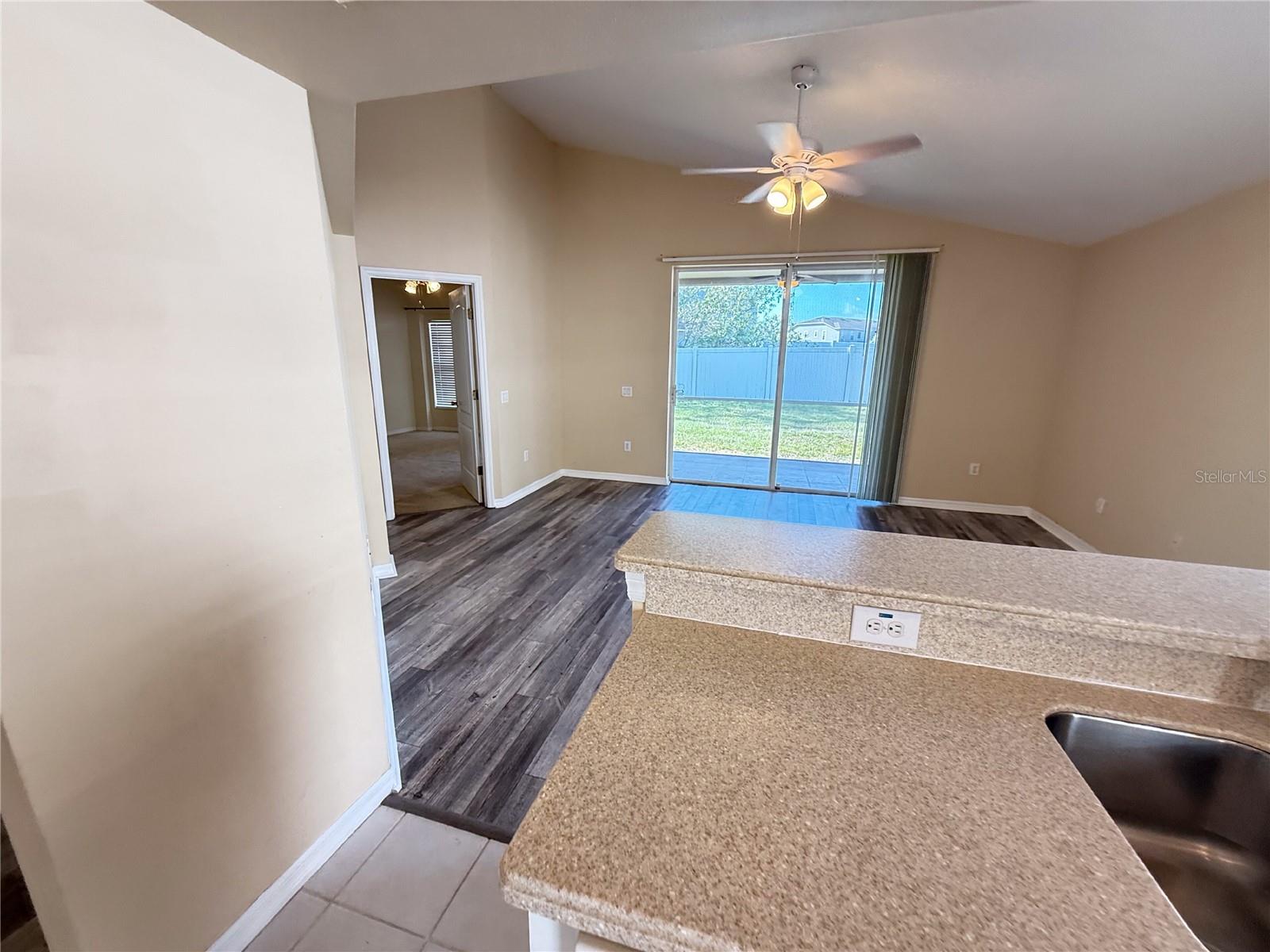 Image 19 of 33 For 13047 Bridleford Drive