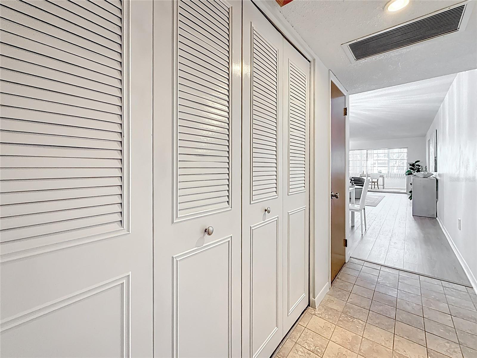 Image 23 of 30 For 5890 38th Avenue N 305