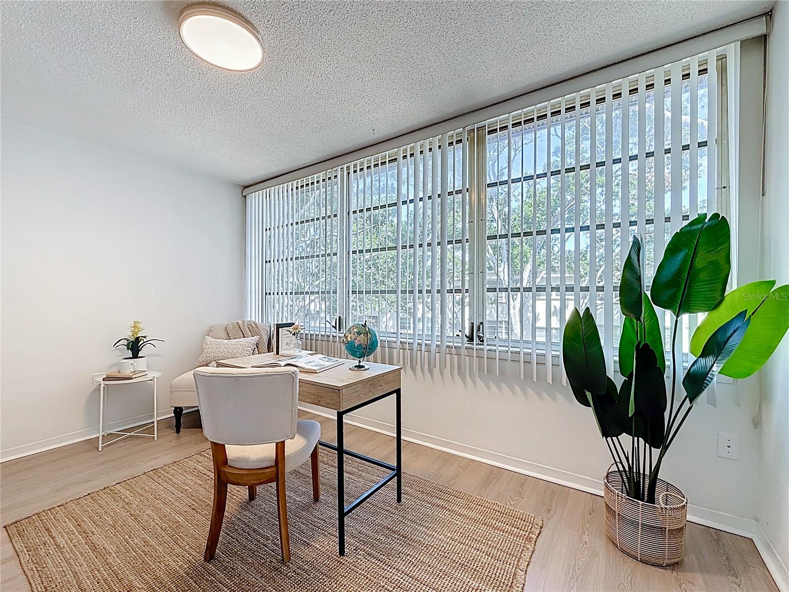 Image 7 of 30 For 5890 38th Avenue N 305
