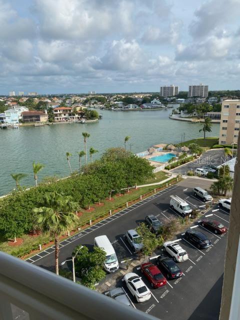 Image 12 of 37 For 6060 Shore Boulevard S 806