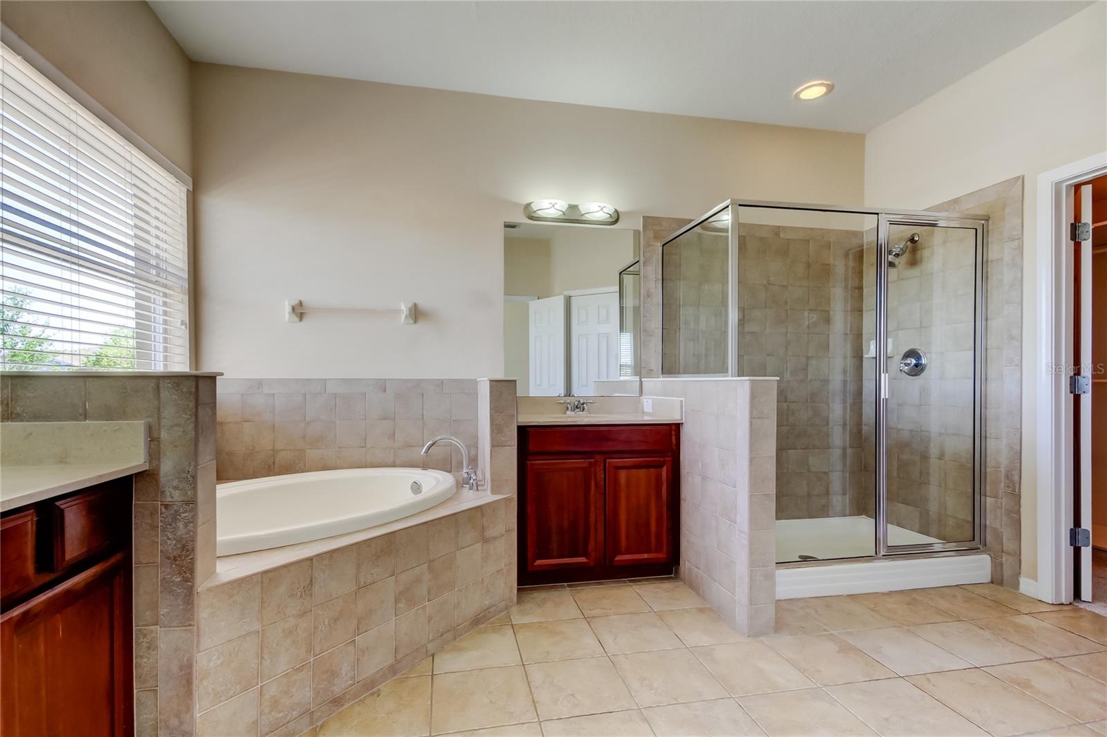 Image 33 of 47 For 12529 Bassbrook Lane