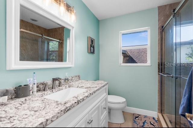 Listing photo id 13 for 4396 5th Isle Drive