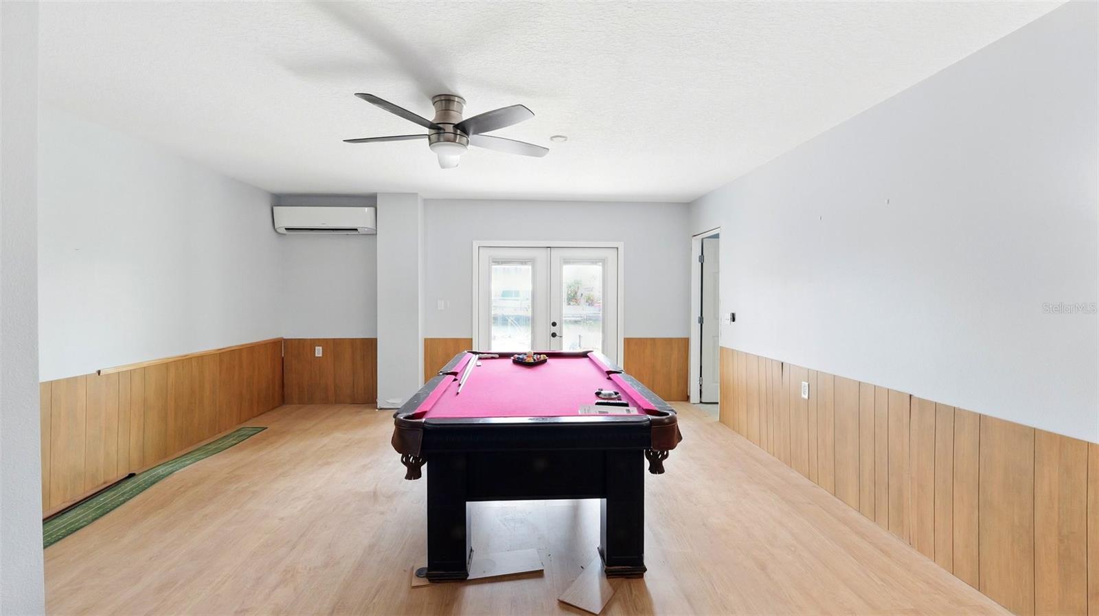 Listing photo id 30 for 4396 5th Isle Drive