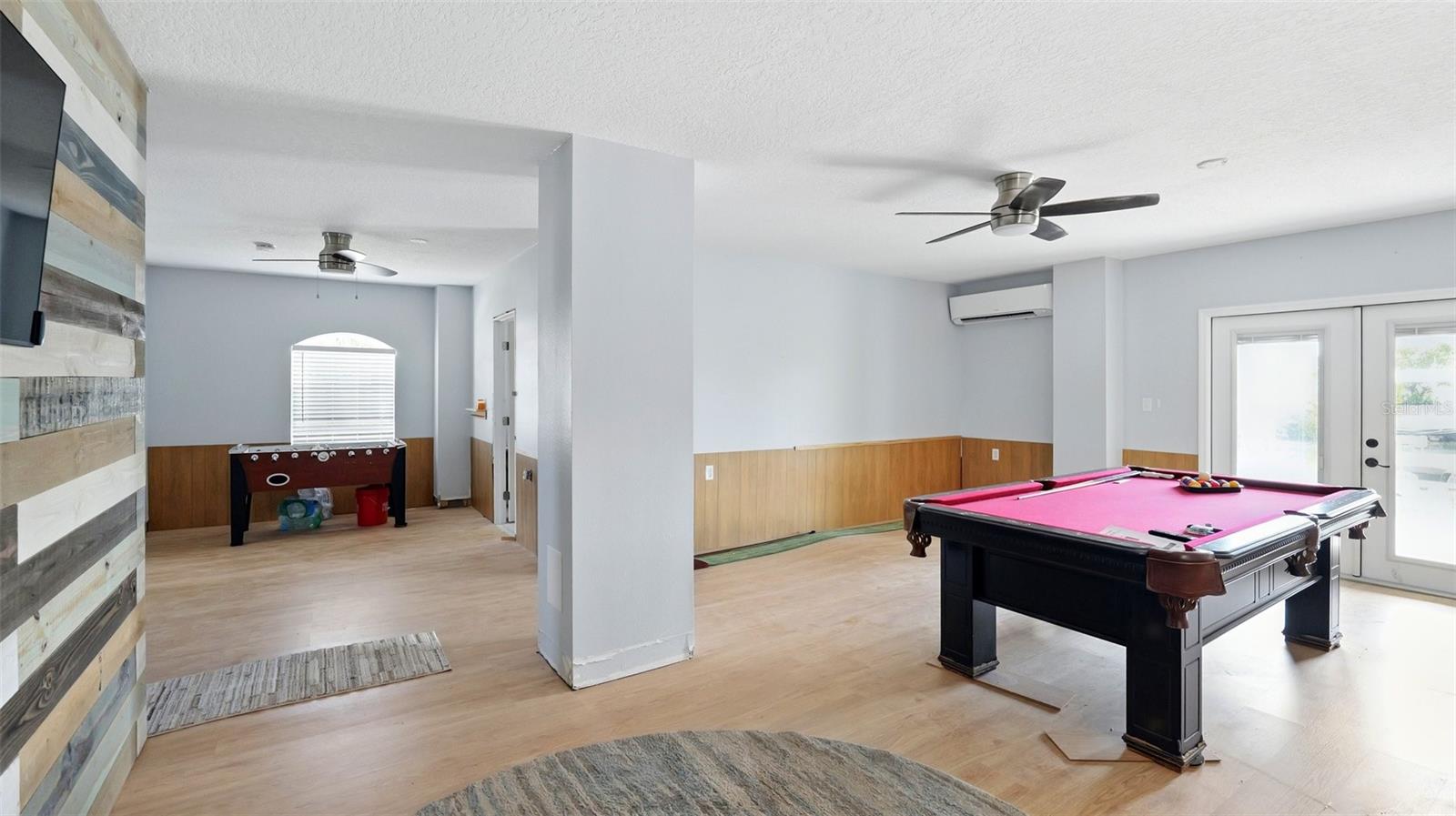Listing photo id 32 for 4396 5th Isle Drive
