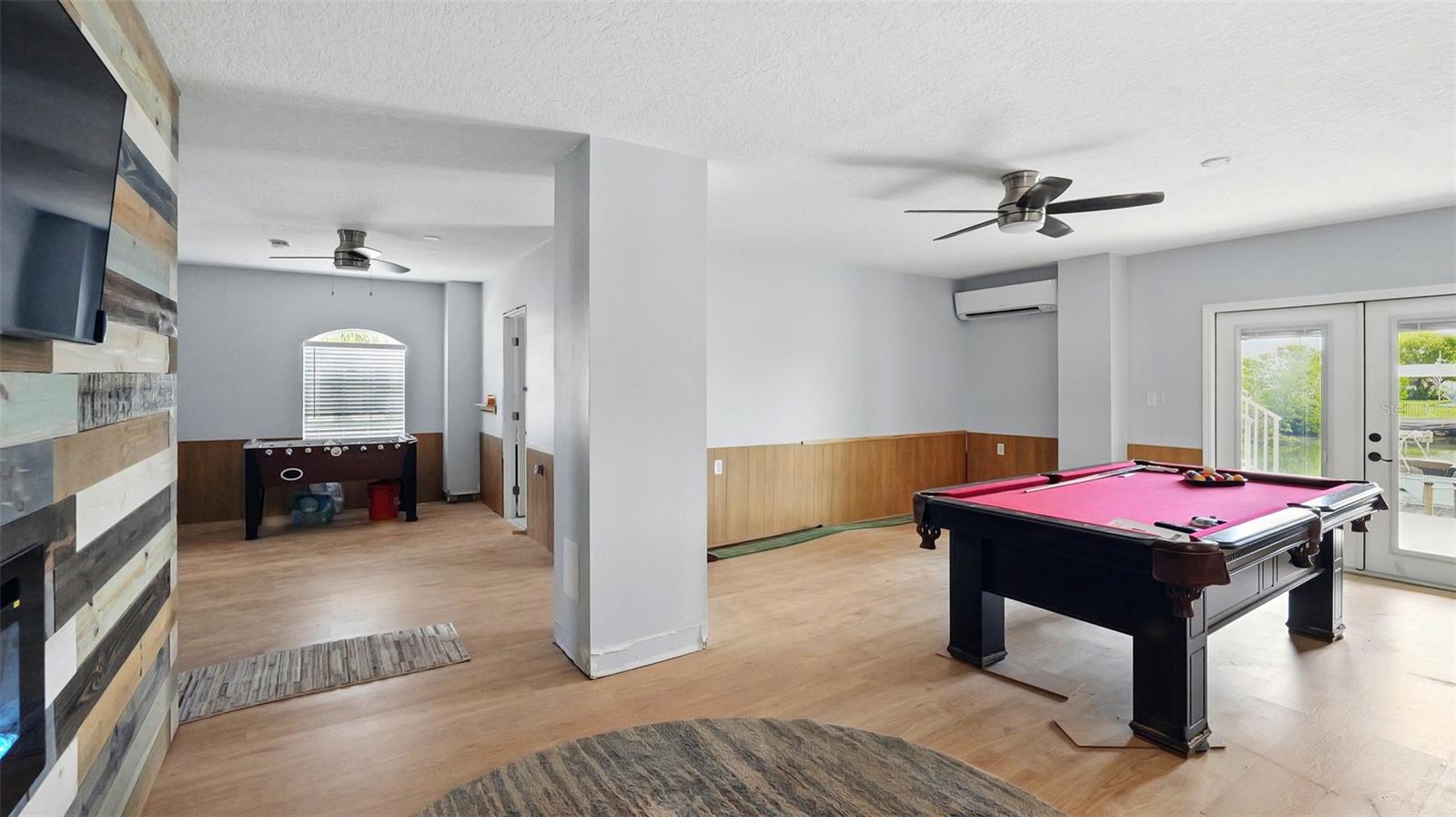 Listing photo id 34 for 4396 5th Isle Drive