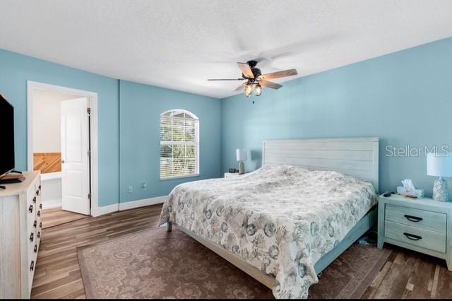 Listing photo id 6 for 4396 5th Isle Drive