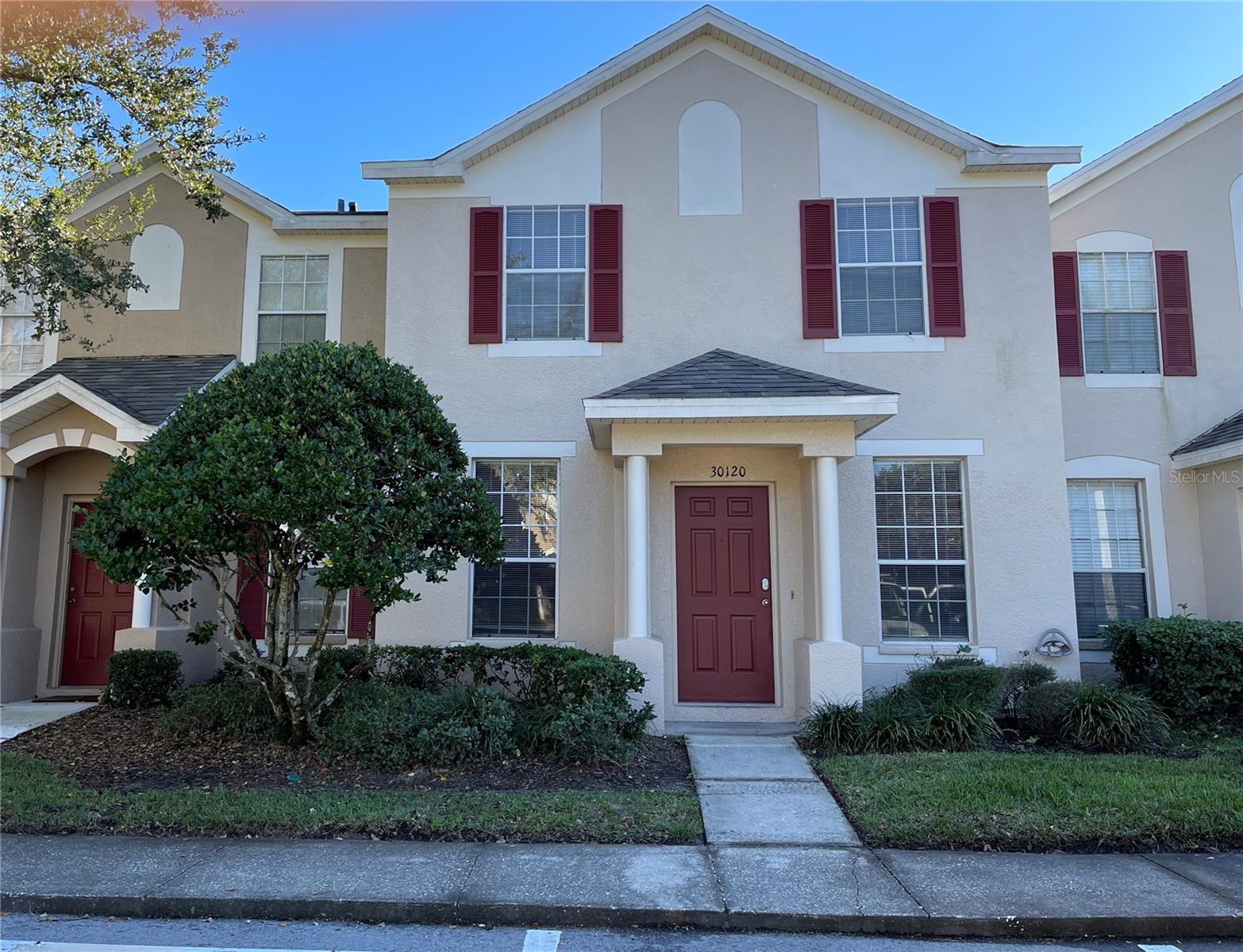 Details for 30120 Barnaby Lane, WESLEY CHAPEL, FL 33543