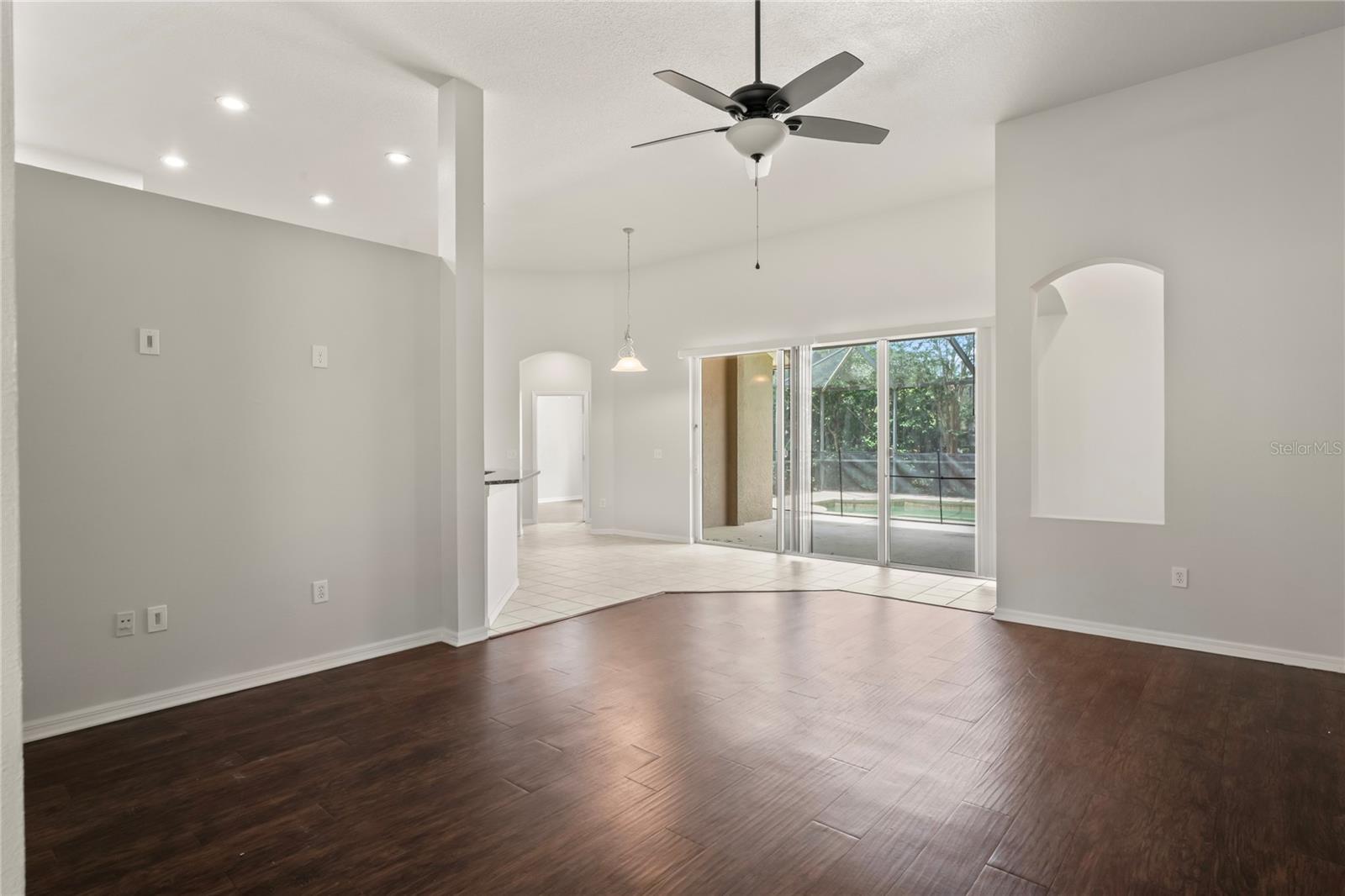 Image 10 of 27 For 16119 Bridgedale Drive