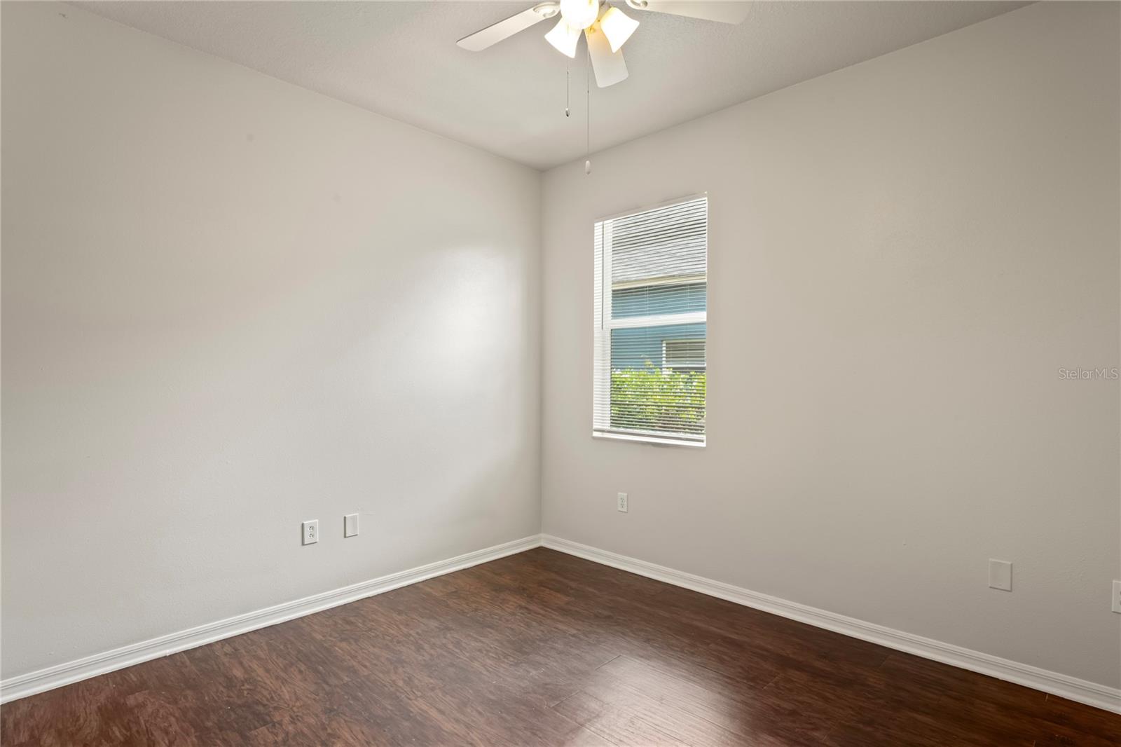 Image 16 of 27 For 16119 Bridgedale Drive
